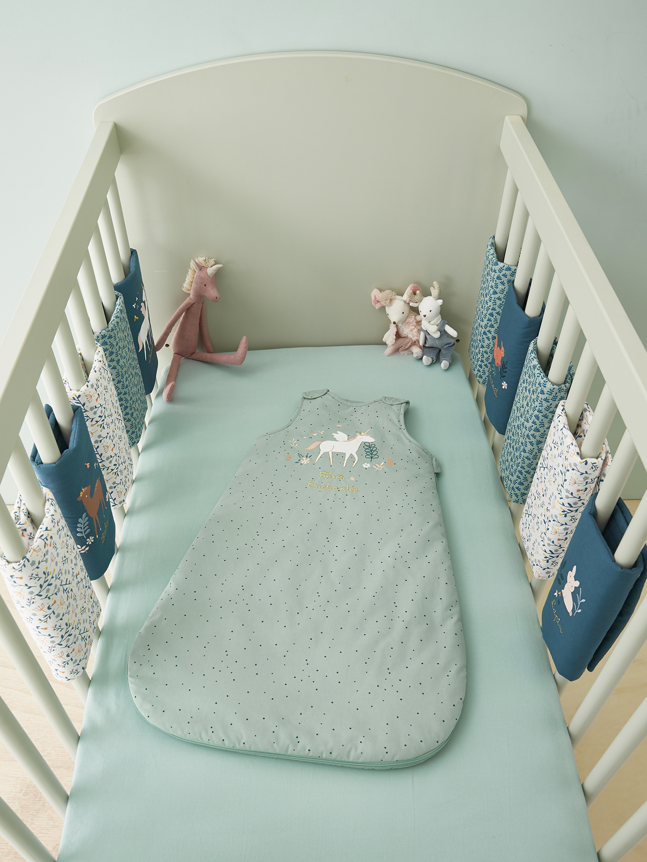 Tour De Lit Tour De Parc Pare Chocs Foret Enchantee Oeko Tex Bleu Multicolore Vertbaudet Tour De Lit Tour De Parc Pare Chocs Foret Enchantee Oeko Tex Bleu Multicolore Vertbaudet