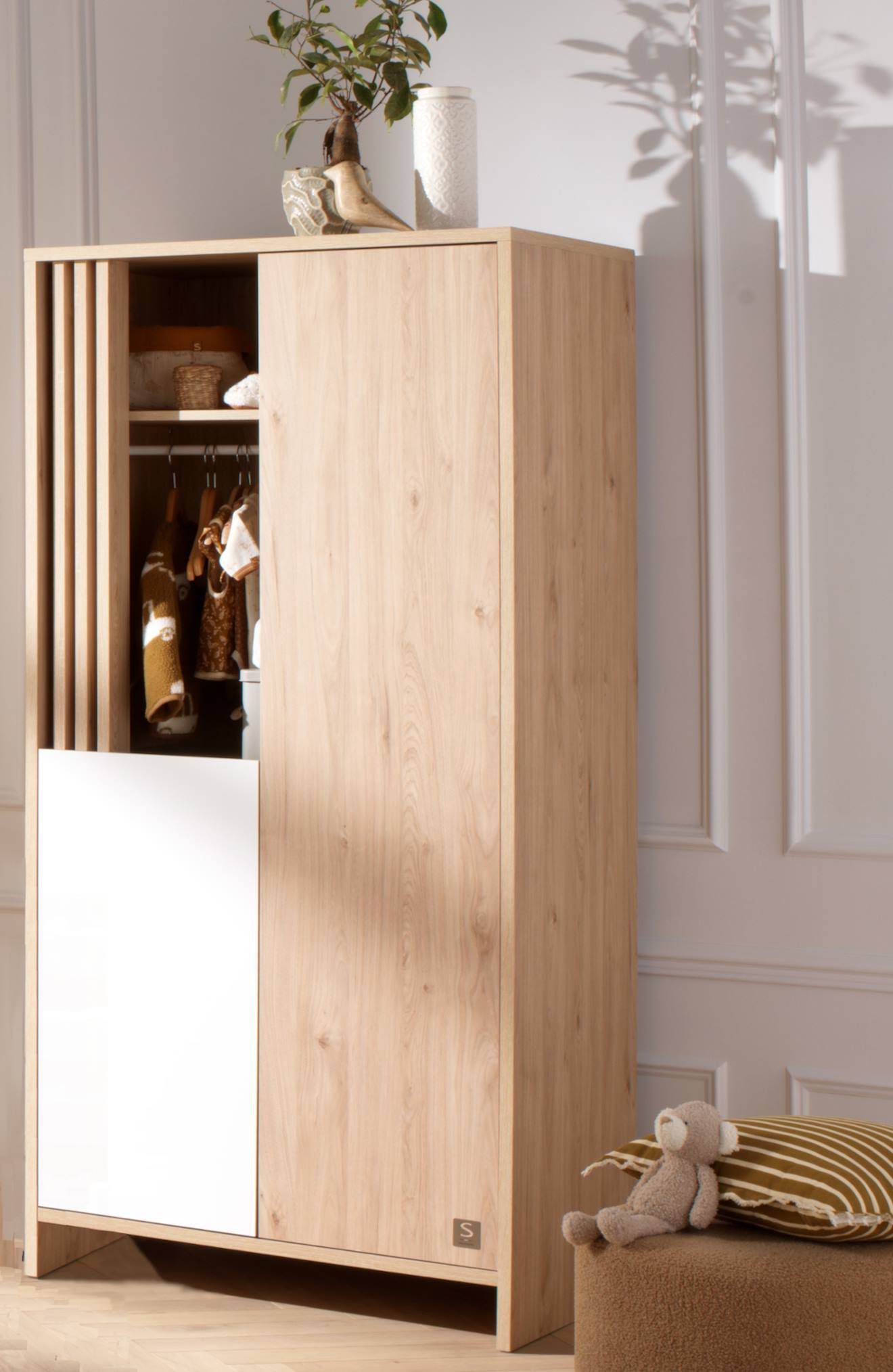 Armoire 2 Portes Et 1 Niche Avec Claustra En Bois Décor Chêne Suave - Tokyo Blanc/marron