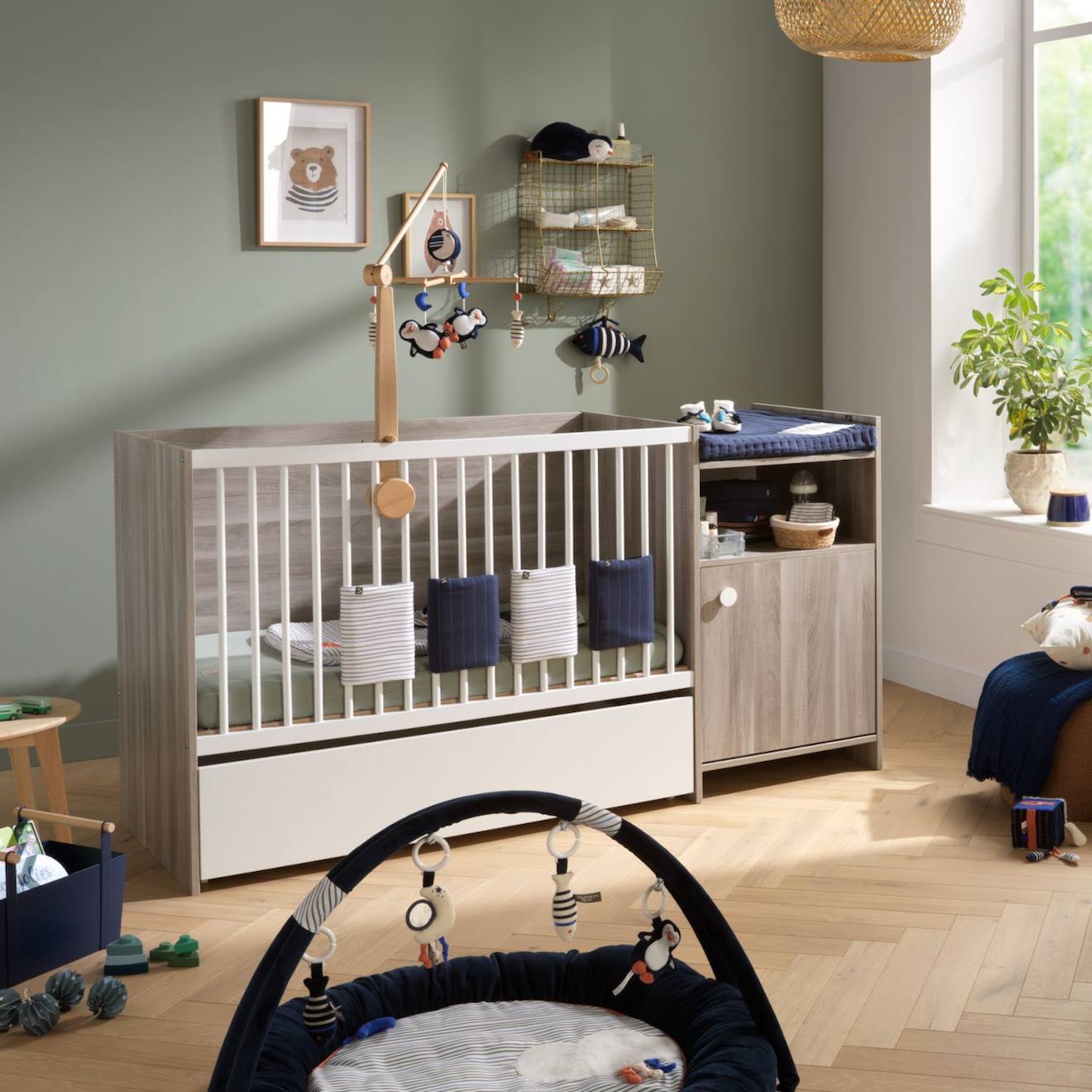 Lit+Bebe+Combine+evolutif+En+Decor+Bois+Avec+Commode+a+Langer+1+Porte+-+Up+Gris