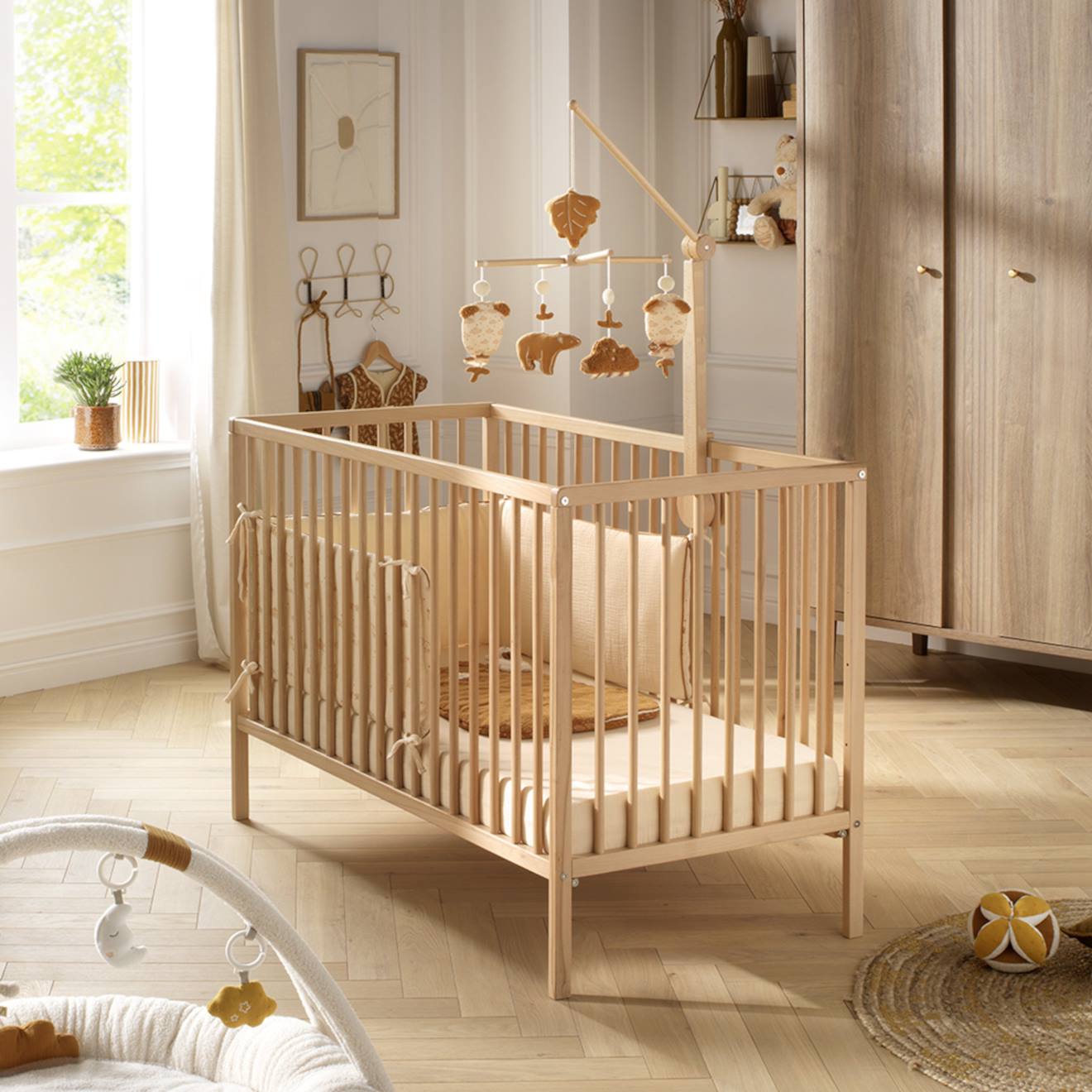 Lit+Bebe+Tout+Barreaux+En+Bois+-+First+Marron