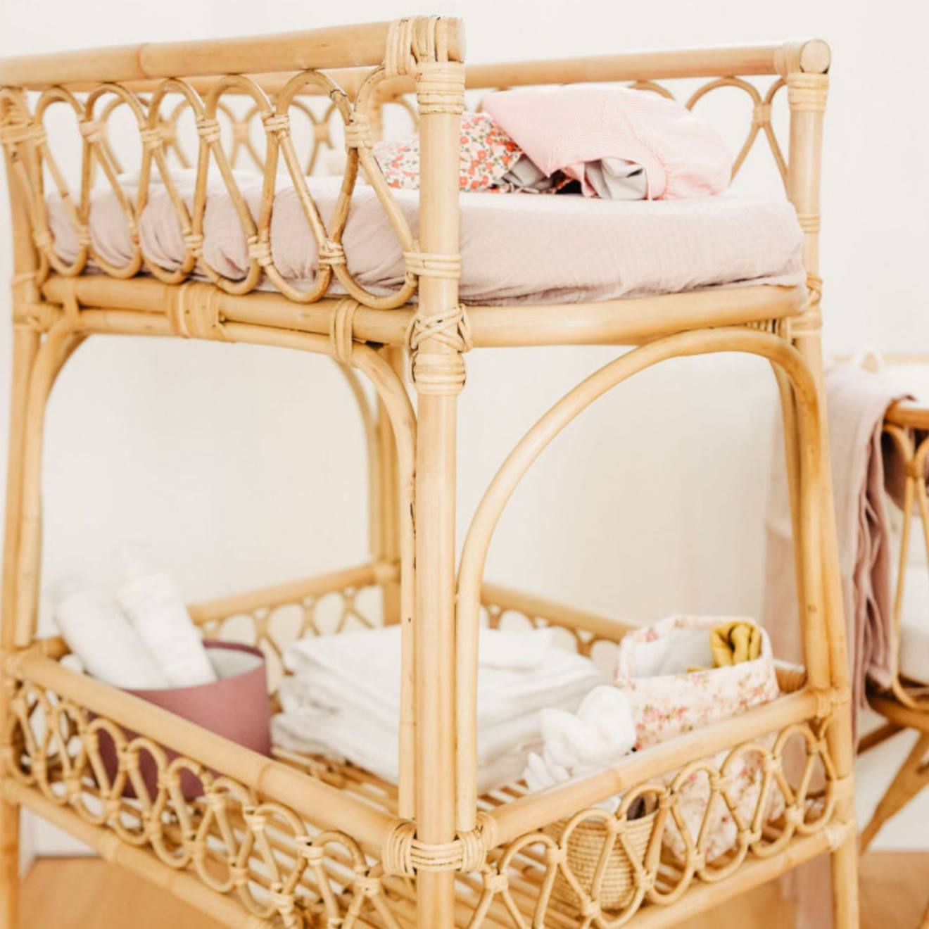 Table À Langer En Rotin Naturel Avec Matelas Enduit - June Naturel (Saudara) - Image 2