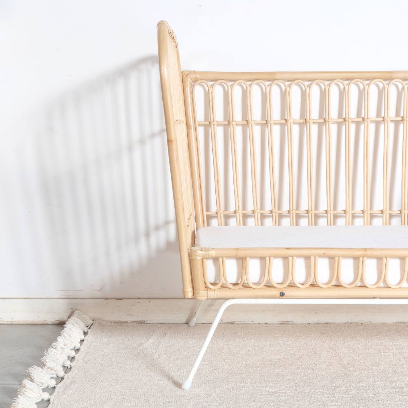 Lit Bébé Évolutif Blanc - Java Rotin Blanchi (Saudara) - Image 1