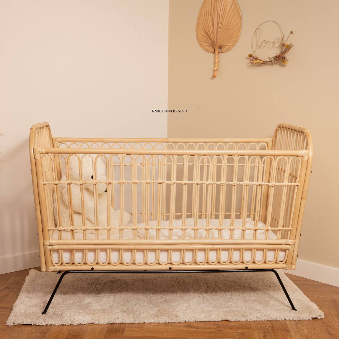 Lit Bébé Évolutif Noir - Java Rotin Blanchi (Saudara) - Image 3