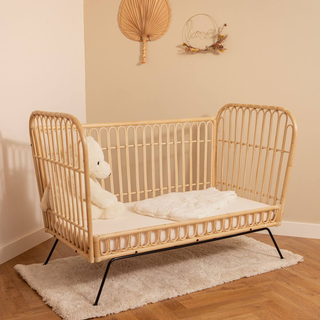 Lit Bébé Évolutif Noir - Java Rotin Blanchi