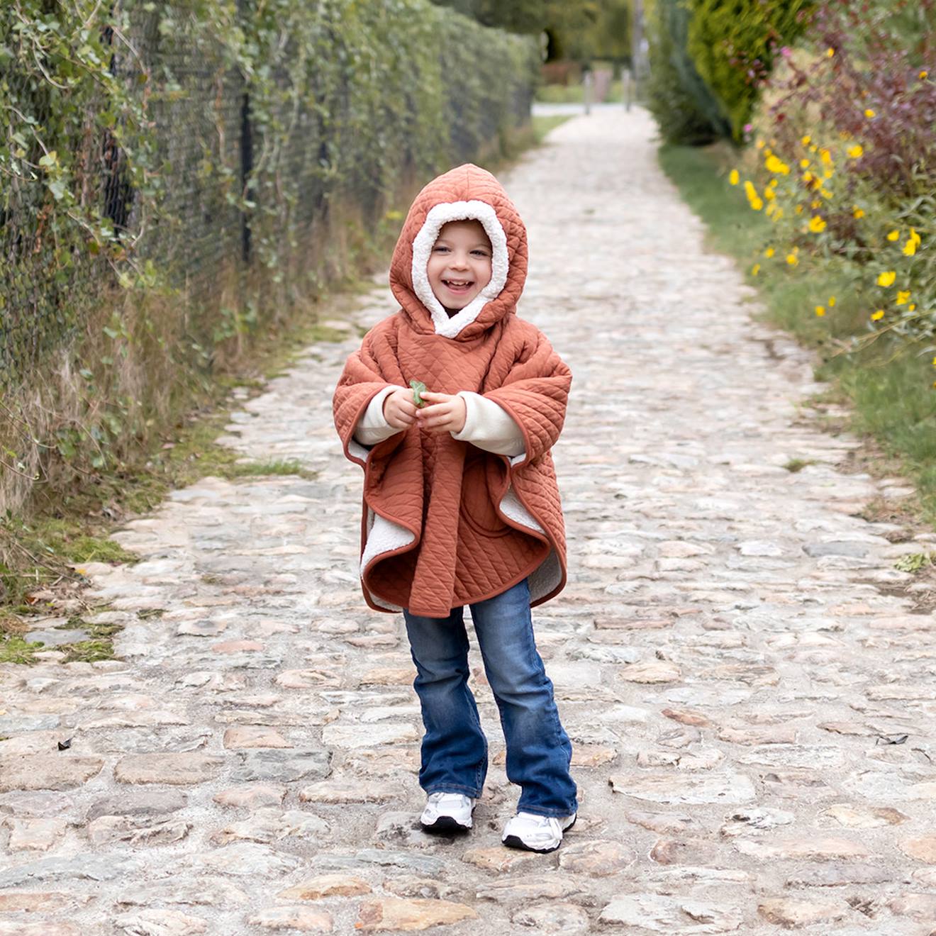 Poncho De Voyage Bébé Pour Siège Auto - Dehors Bien Au Chaud Brick (Bemini) - Image 1