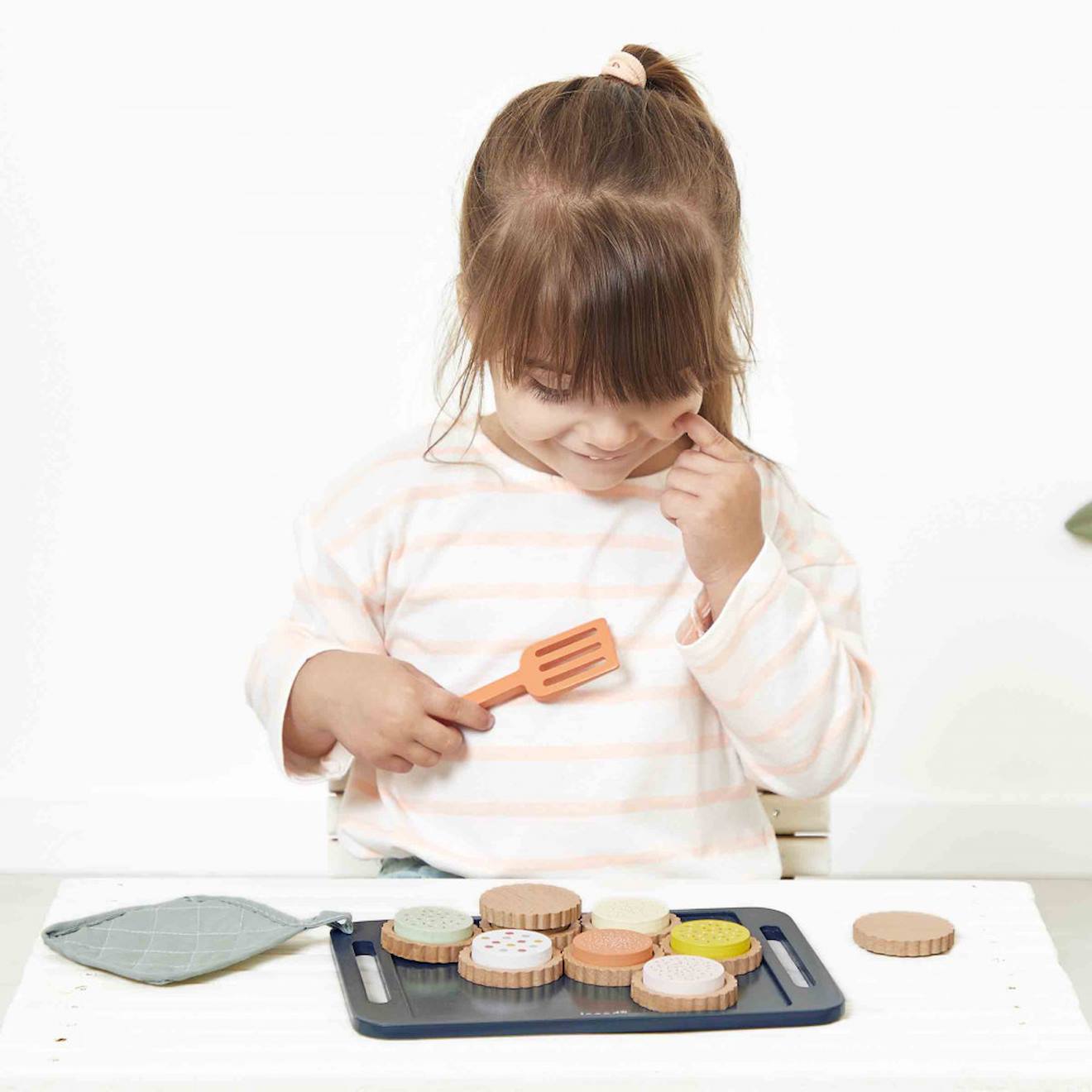 DJECO 35502 Cook & Scratch – Kit D'imitation Cuisine Et Pâtisserie Multicolore | Jouet éducatif Non Toxique Dès 3 Ans