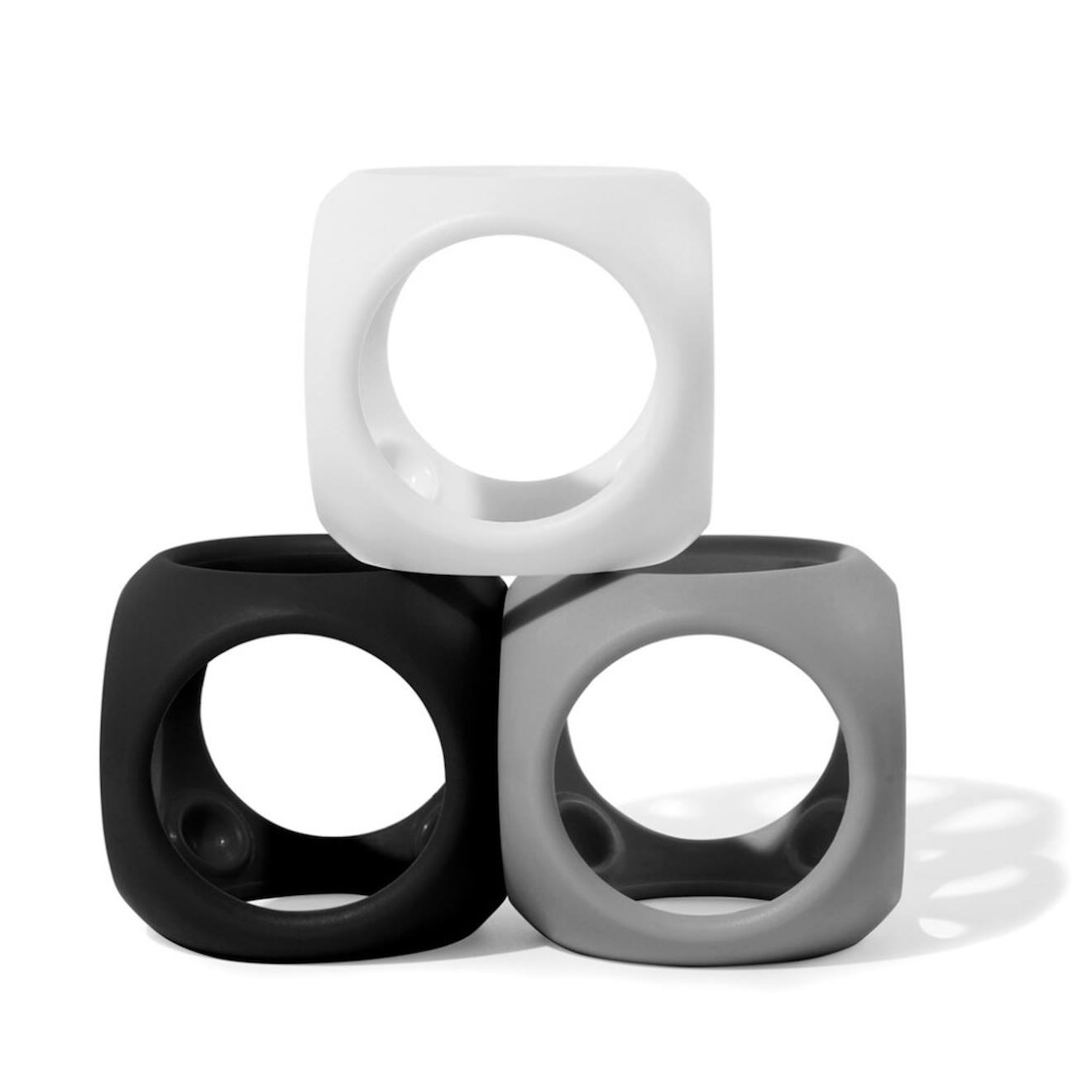 Jouet Sensoriel Oibo – Balle Et Cube En Silicone Empilable Dès La Naissance Black;grey;white (Moluk) - Image 2