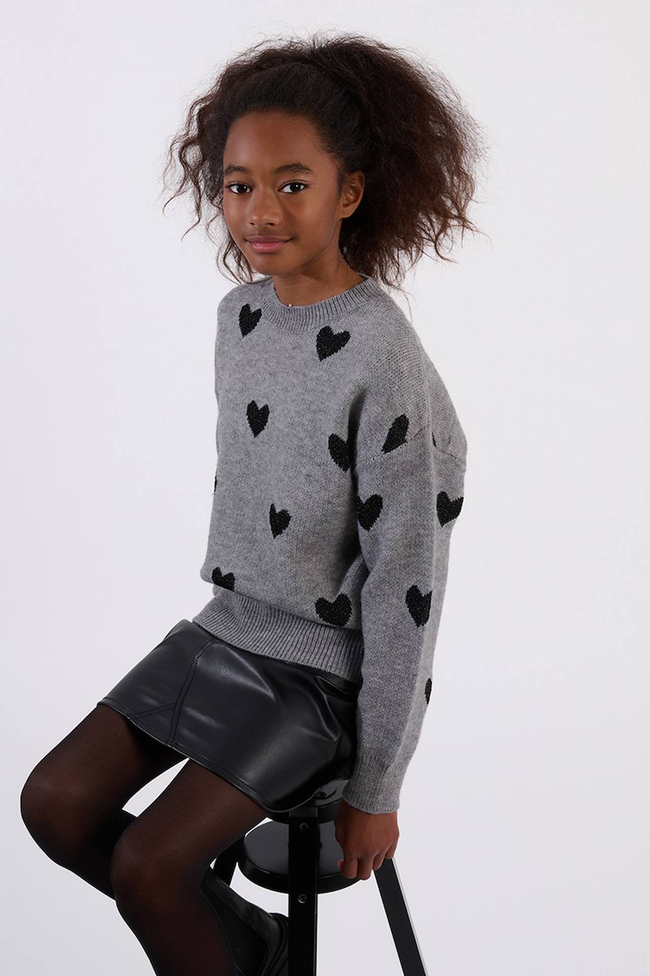 Pull En Maille Avec Cœurs Gris