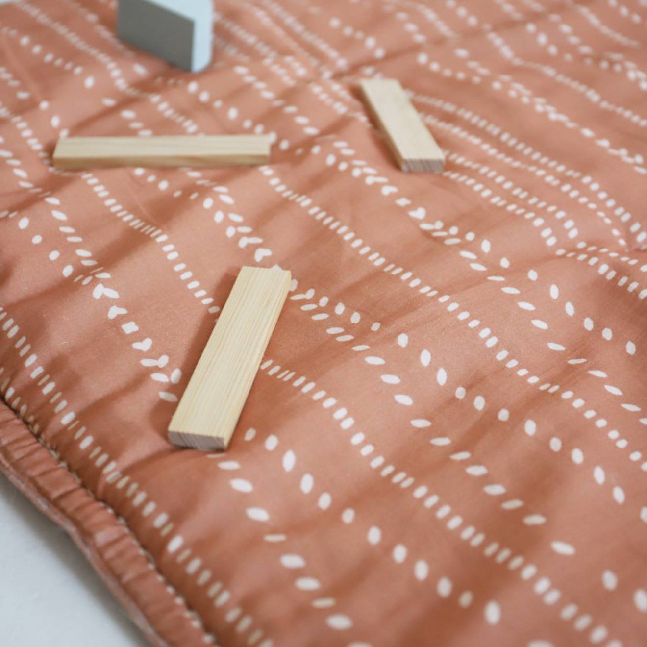 Tapis De Repos Bébé Coton Imprimé Bohème Nepo Terracotta (Nattiot) - Image 2