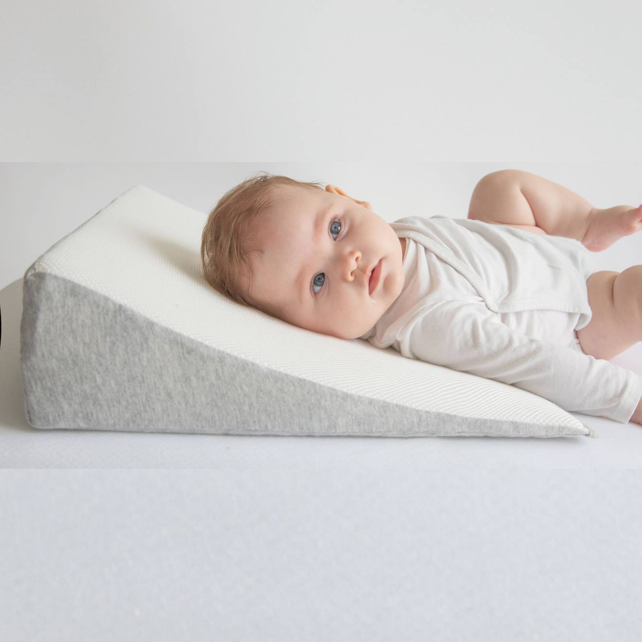 Plan Incliné Pour Bébé En 3d À 15 Degrès Blanc