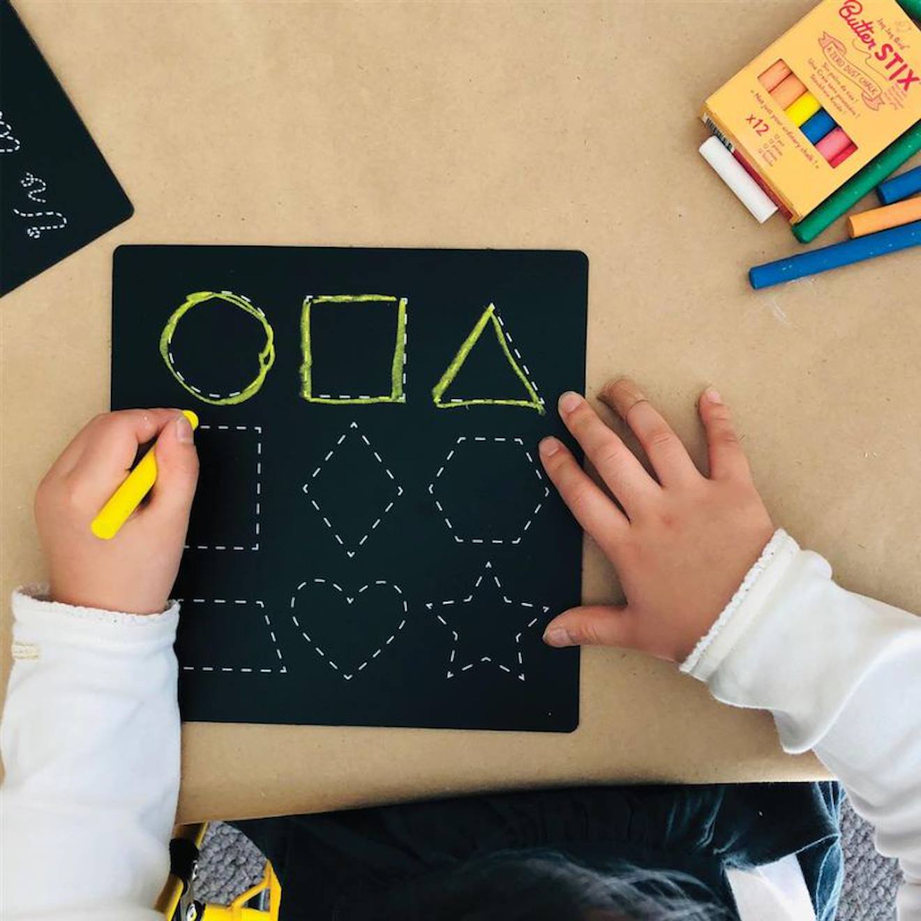 Pochette 5 Ardoises Lettres Et Chiffres - Jouet Éducatif Pour Enfants Black (Jilu) - Image 1