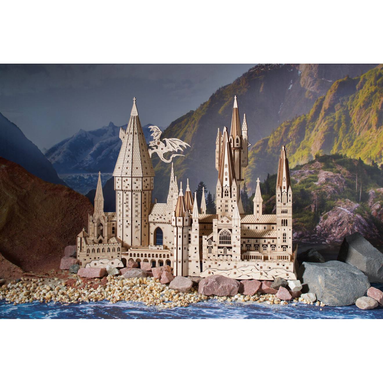 UGEARS Château de Poudlard Harry Potter – Maquette 3D en bois à construire – Kit de loisirs pour hommes – Jeu de casse-tête bois moyen