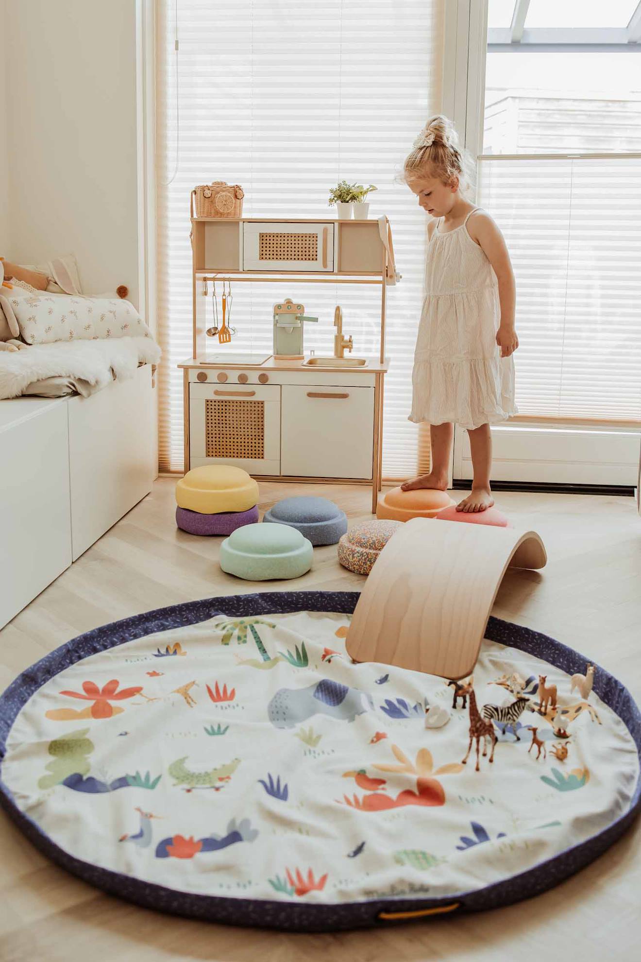 Tapis De Jeu & Sac À Jouets-toupitis Moulin Roty Bleu, Vert, Rouge, Jaune Et Or (Play & Go) - Image 2