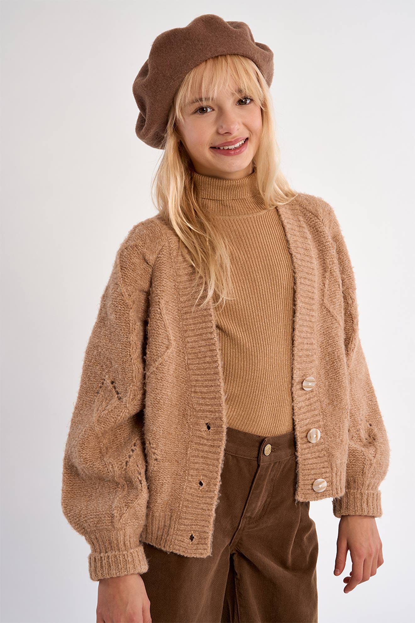 Gilet À Manches Bouffantes, Boutonné Camel