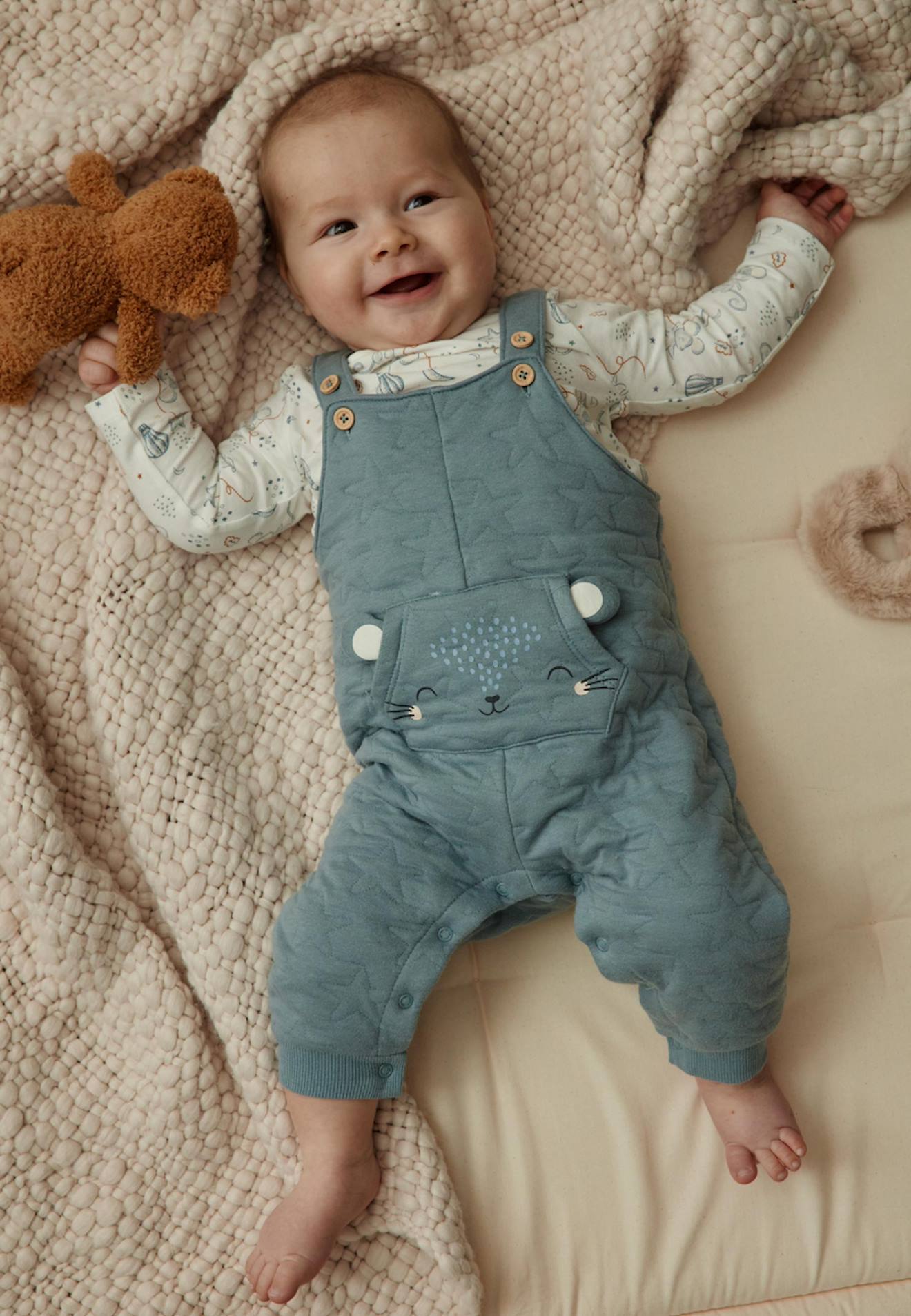 Ensemble salopette bébé en coton matelassé et t-shirt rêverie bleu