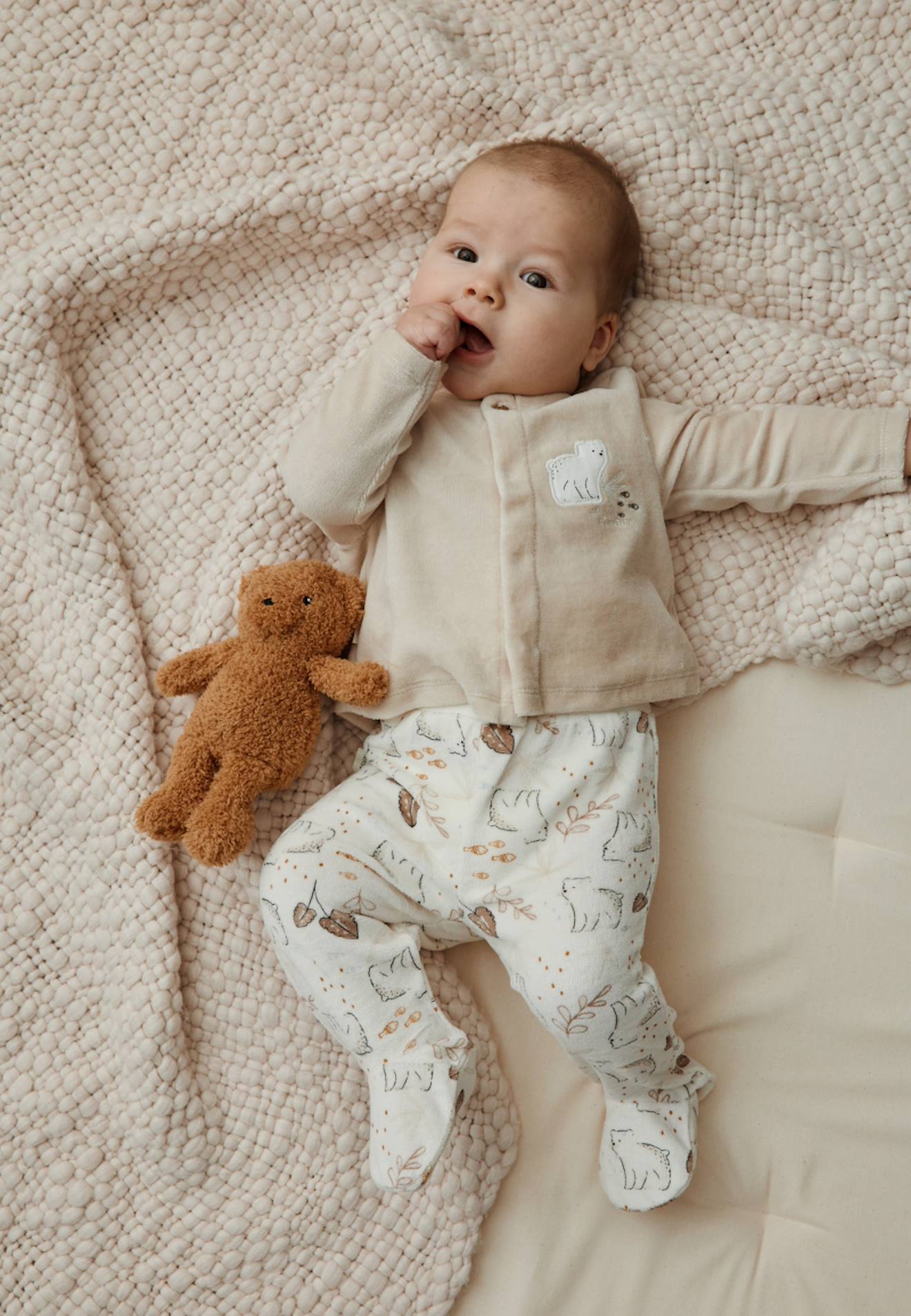 Ensemble Gilet Et Pantalon Bébé En Velours Câlins Ecru