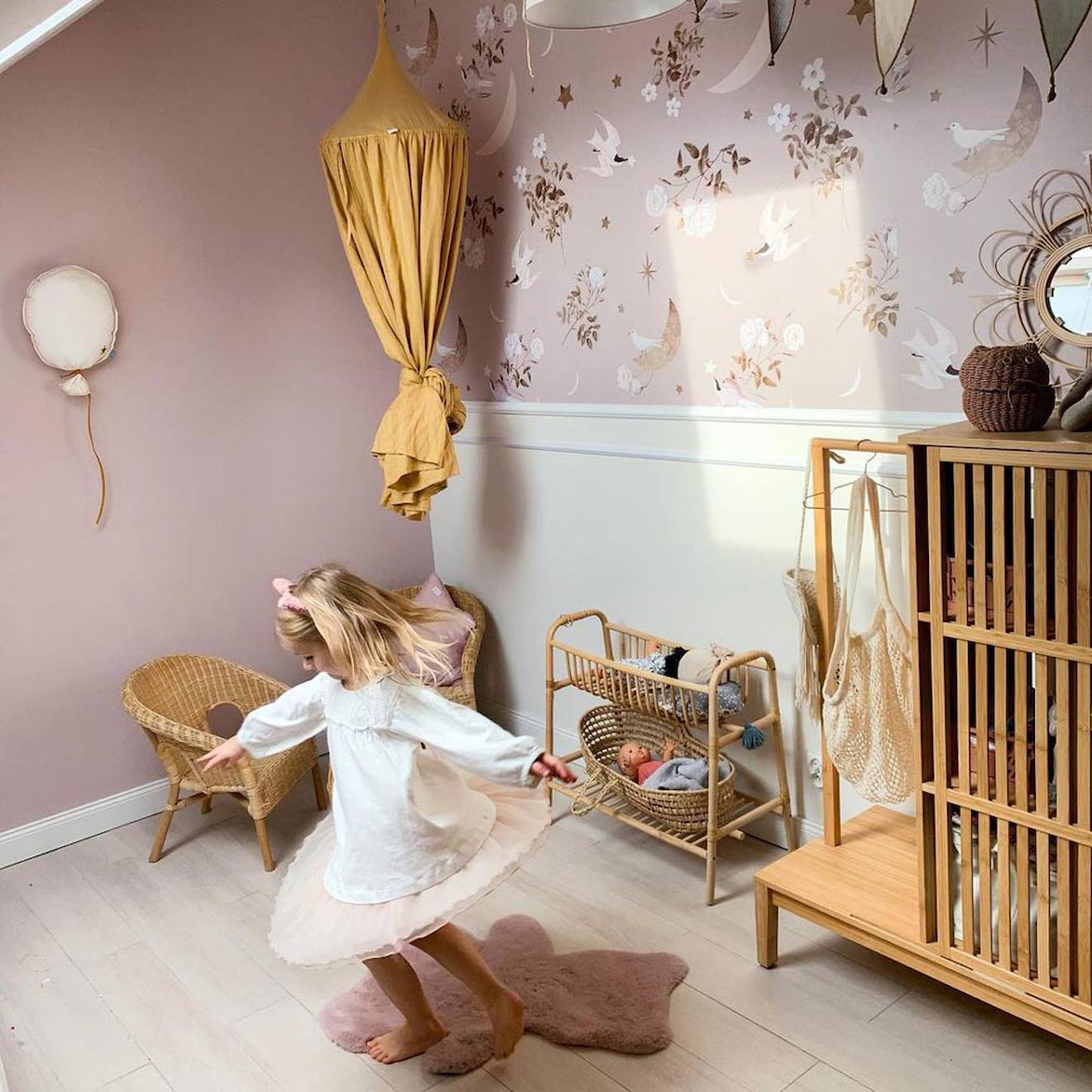 Papier Peint Enfant Oiseaux Sur Ciel De Nuit Beige