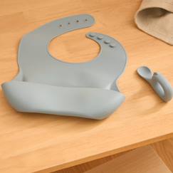 Puériculture-Repas-Vaisselle, coffret repas-Set bavoir et cuillère yum silicone bleu