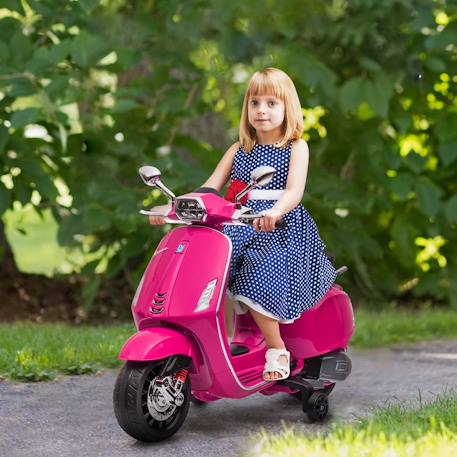 Scooter électrique enfant vespa 6v - musiques, feu av, entrée usb, radio fm - 2 roues auxiliaires Blanc+Rose+Vert 8 - vertbaudet enfant 