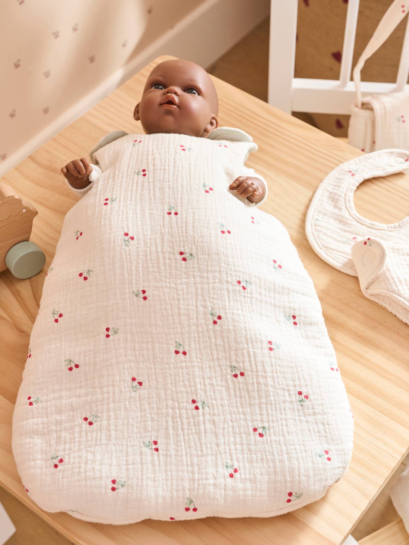 Gigoteuse poupon personnalisable cherry