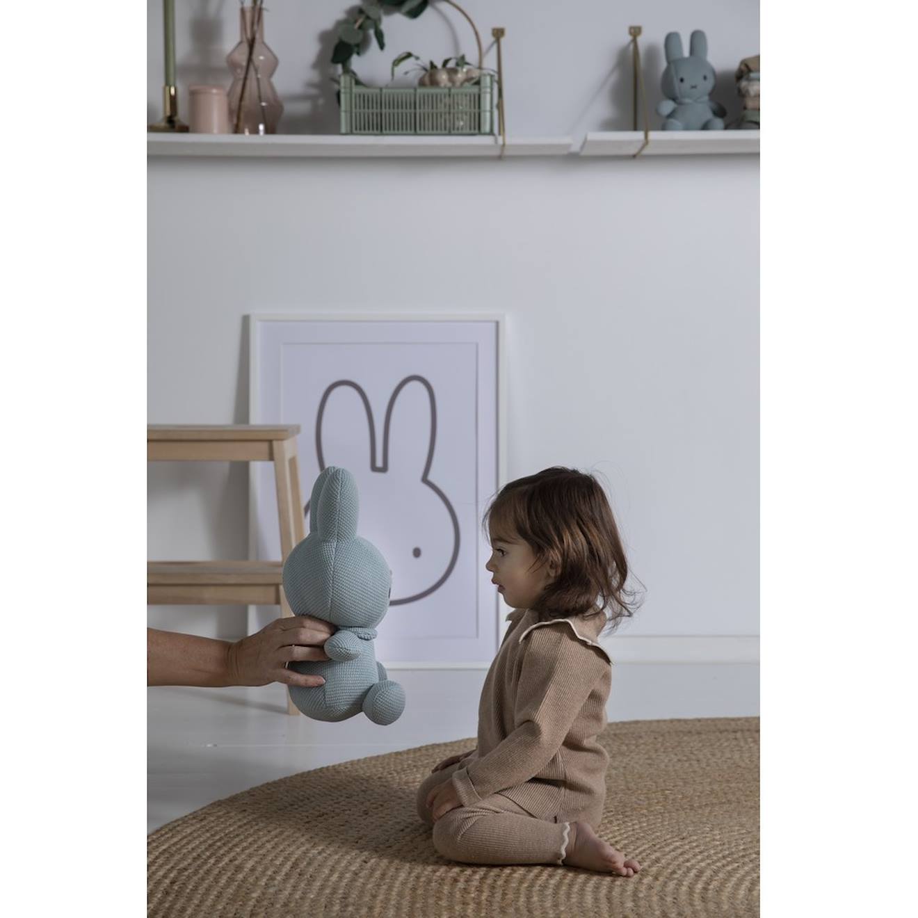 Peluche Miffy - Tricot Amande - 32 Cm Vert Amande (Miffy) - Image 1