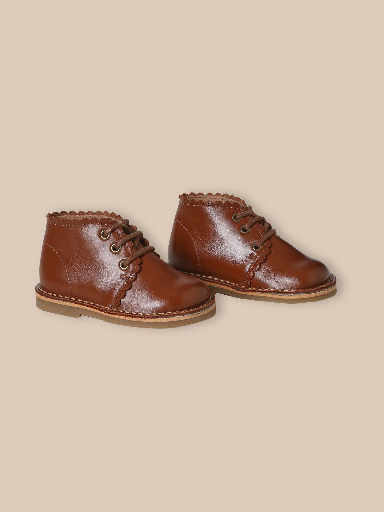 Bottines Festonnées En Cuir Bébé Cognac