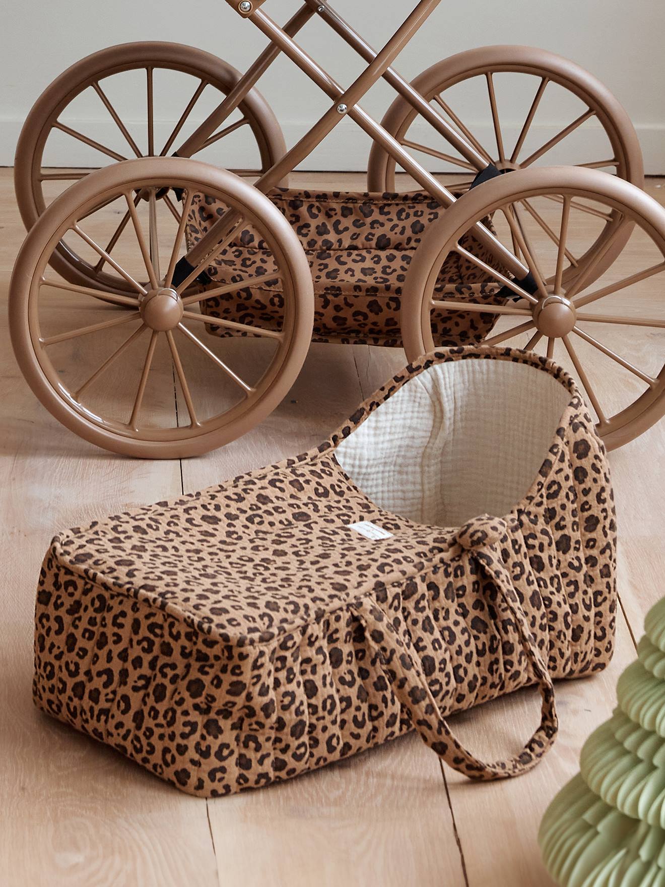 Couffin poupon marron