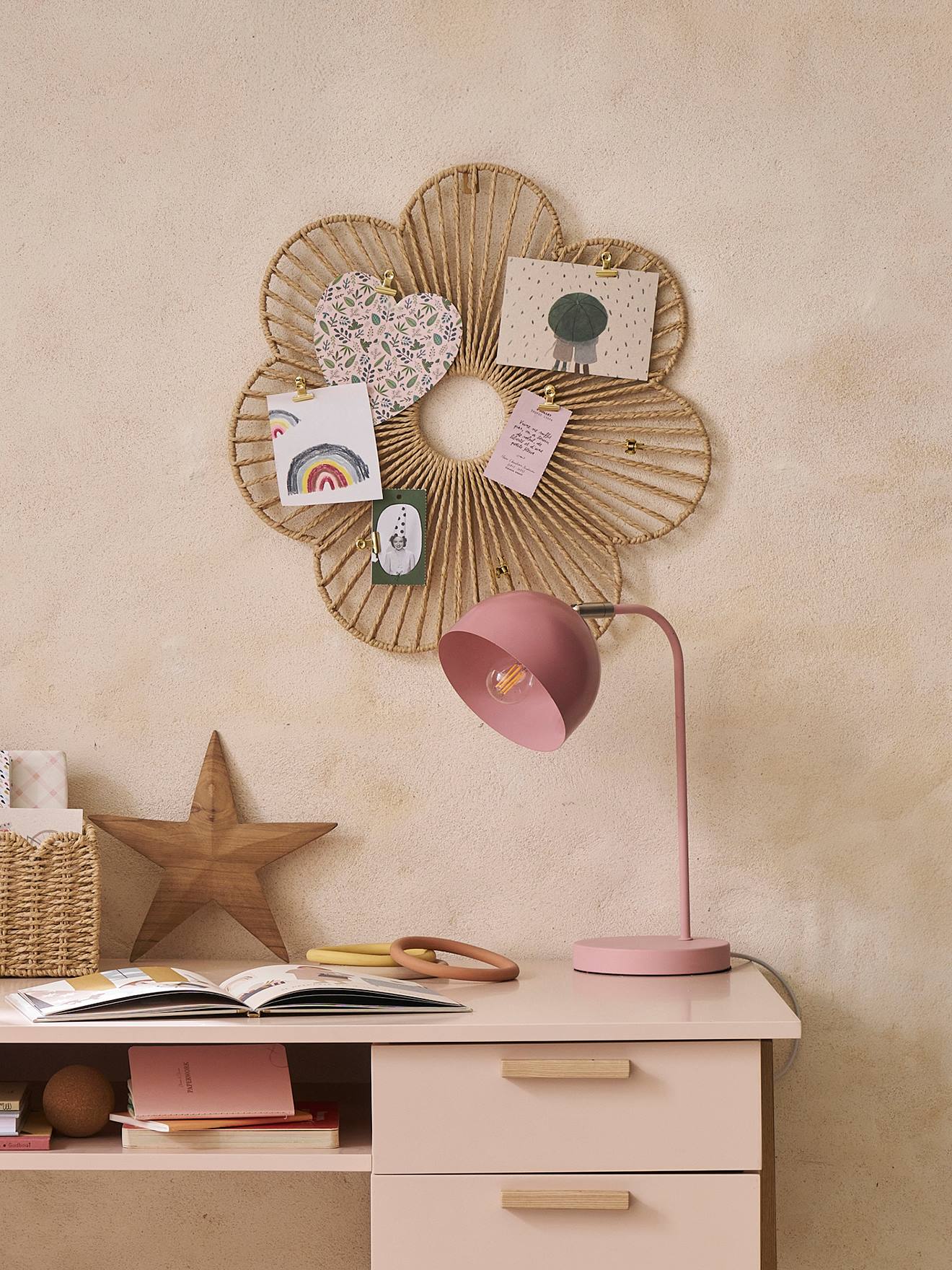 Pêle-mêle fleur en corde de papier beige