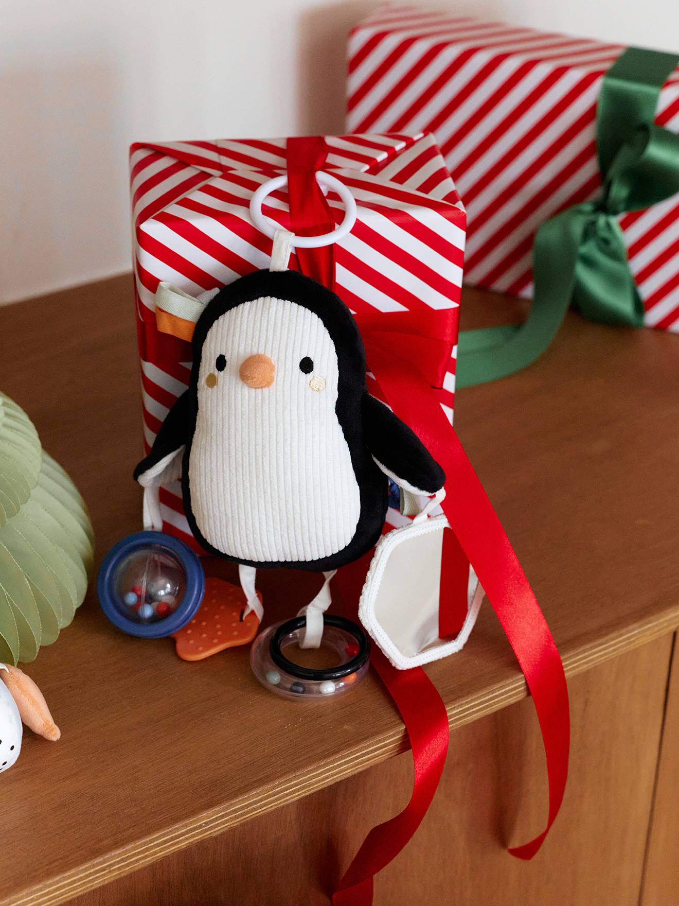 Peluche d'activités à suspendre BANQUISE blanc