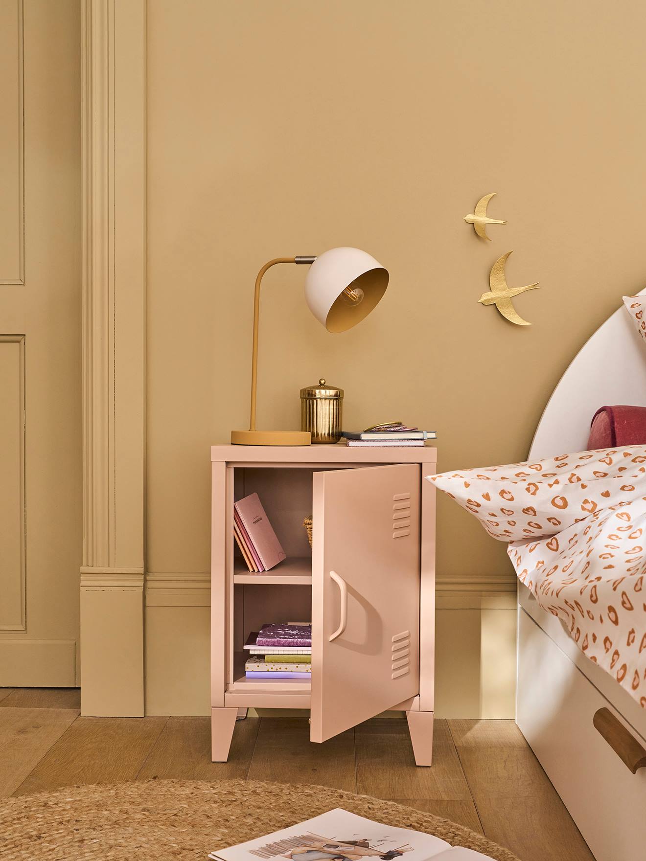 VERTBAUDET Table De Chevet Lapin Rose - Meuble Enfant Avec Rangement