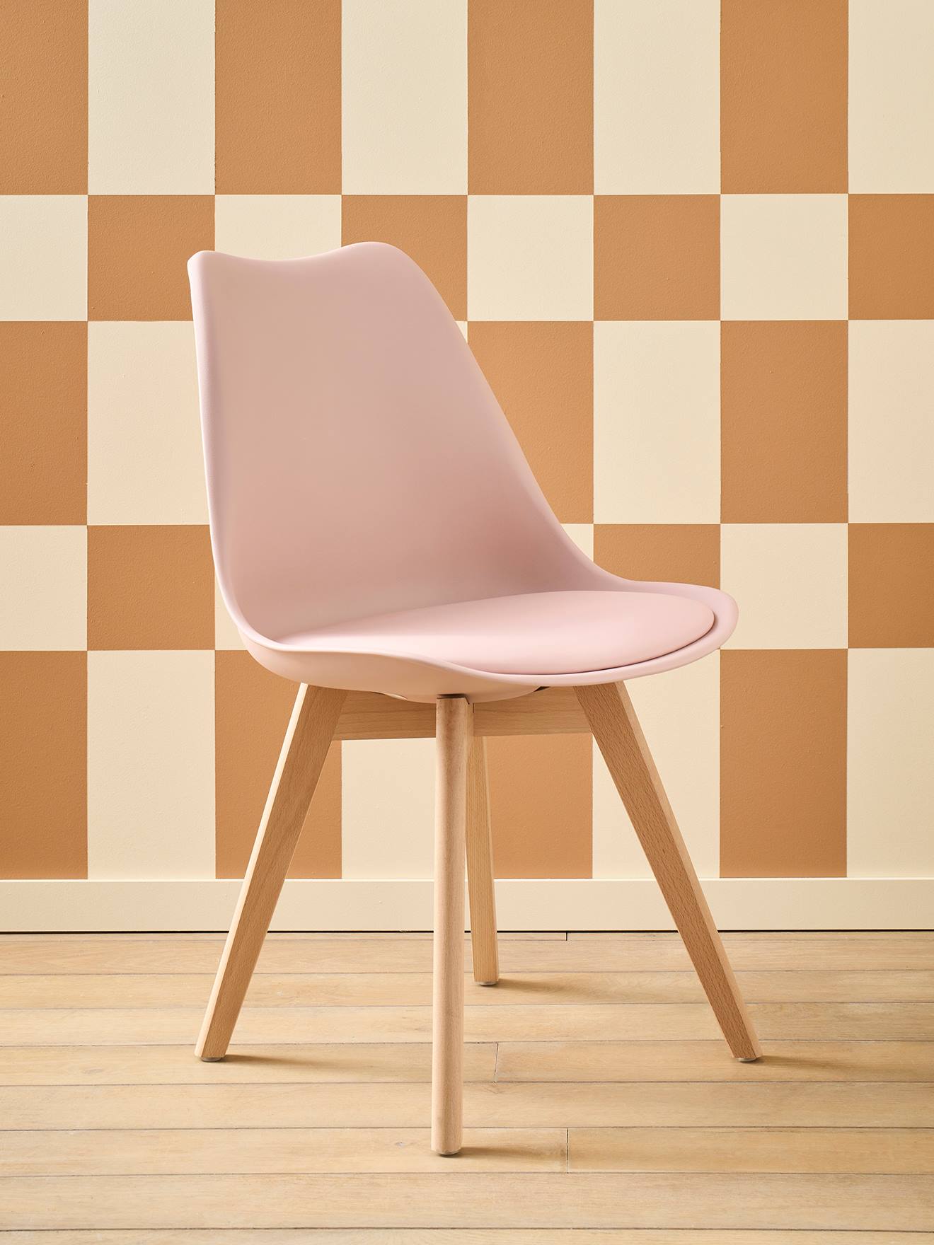 Chaise enfant primaire Scandinave rose