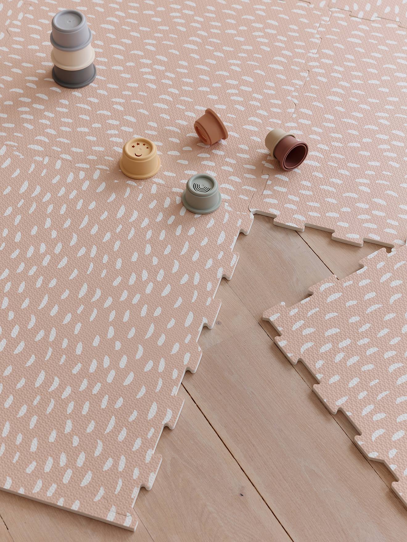 Grand tapis 9 dalles en mousse pois