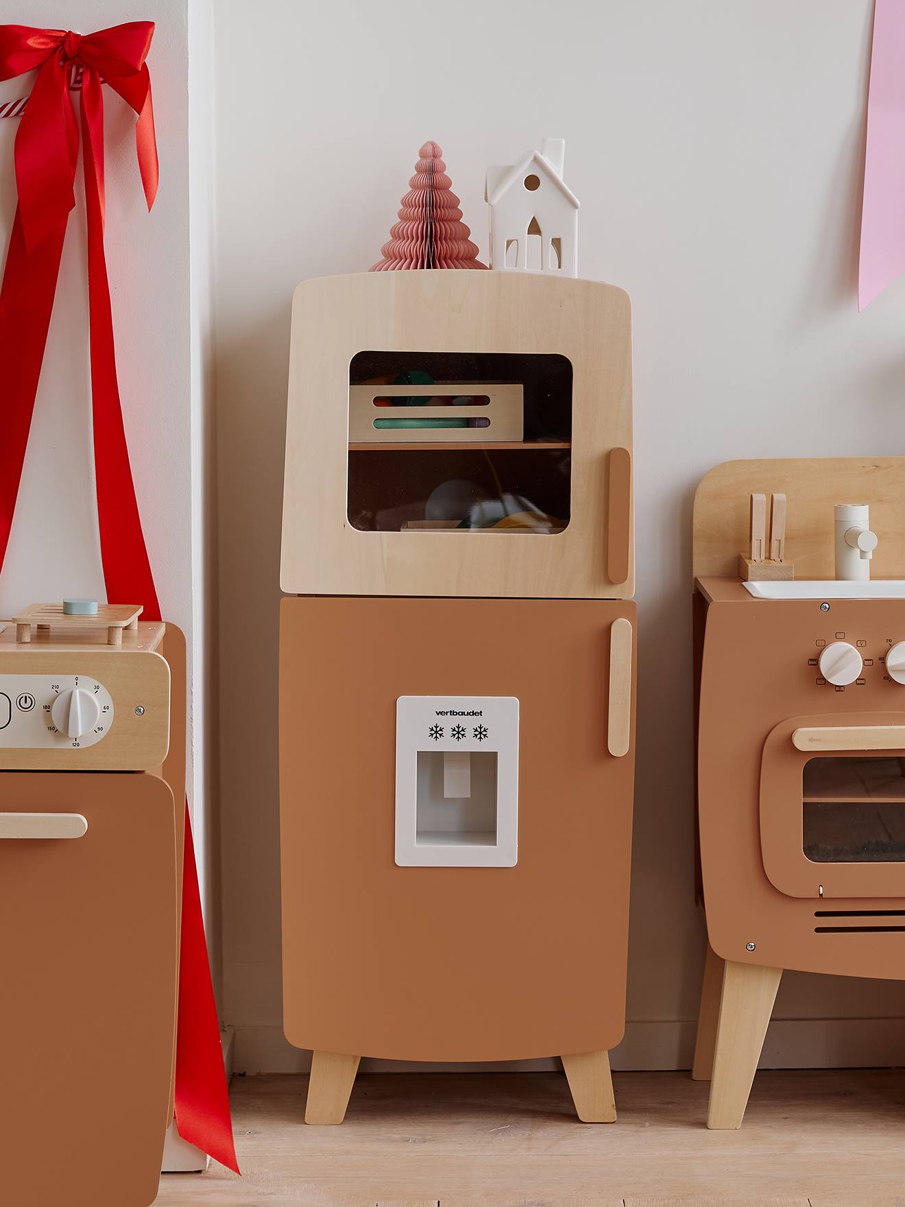 Réfrigérateur en bois FSC® caramel