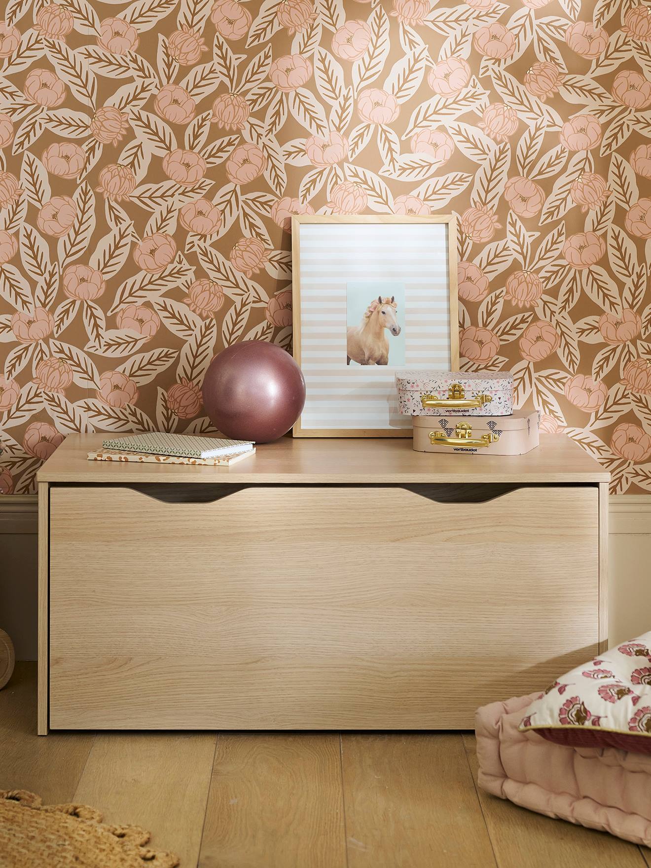 Coffre de rangement / banc à roulettes bois