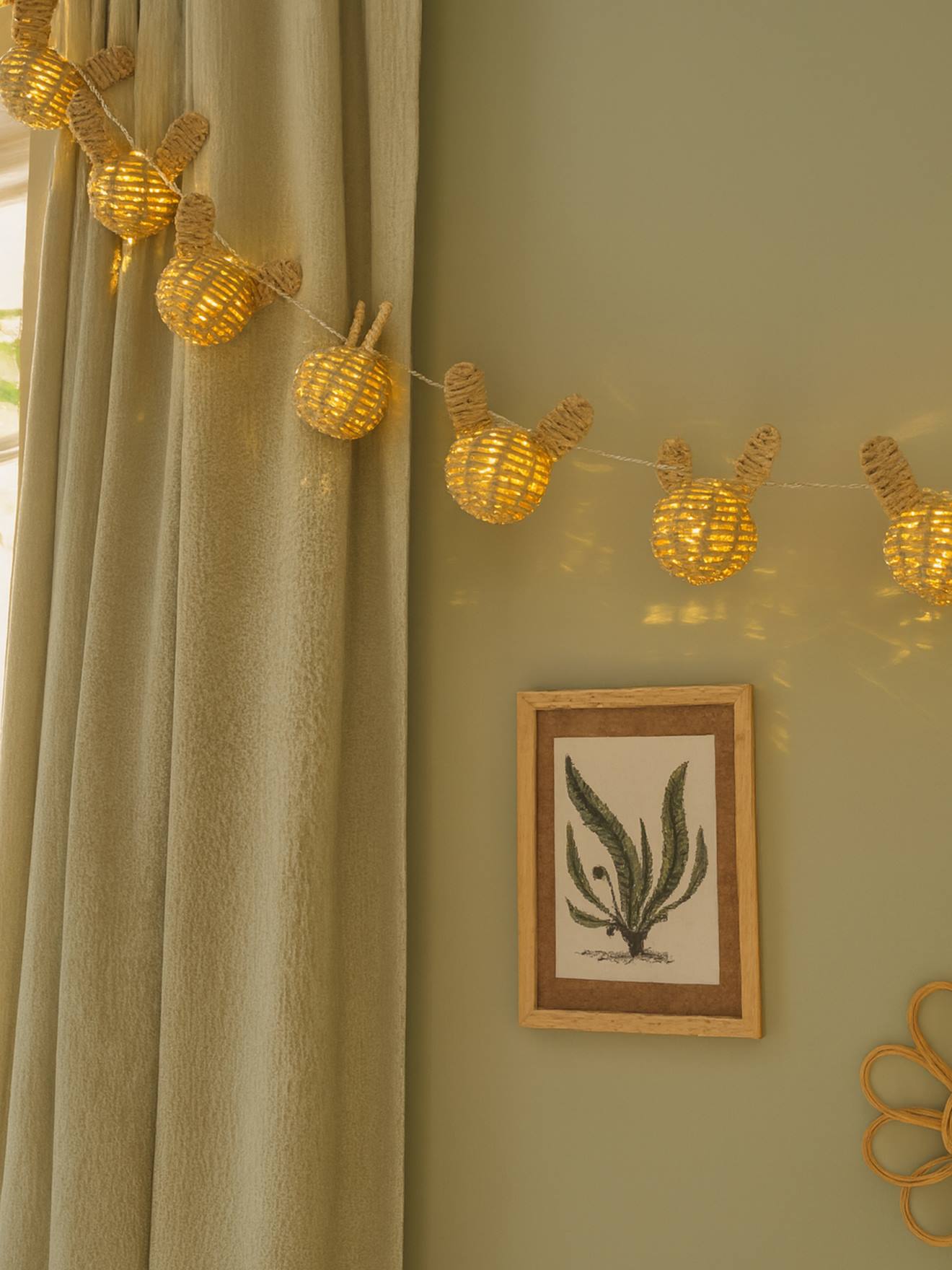 Guirlande lumineuse lapin beige (Vertbaudet) - Image 1