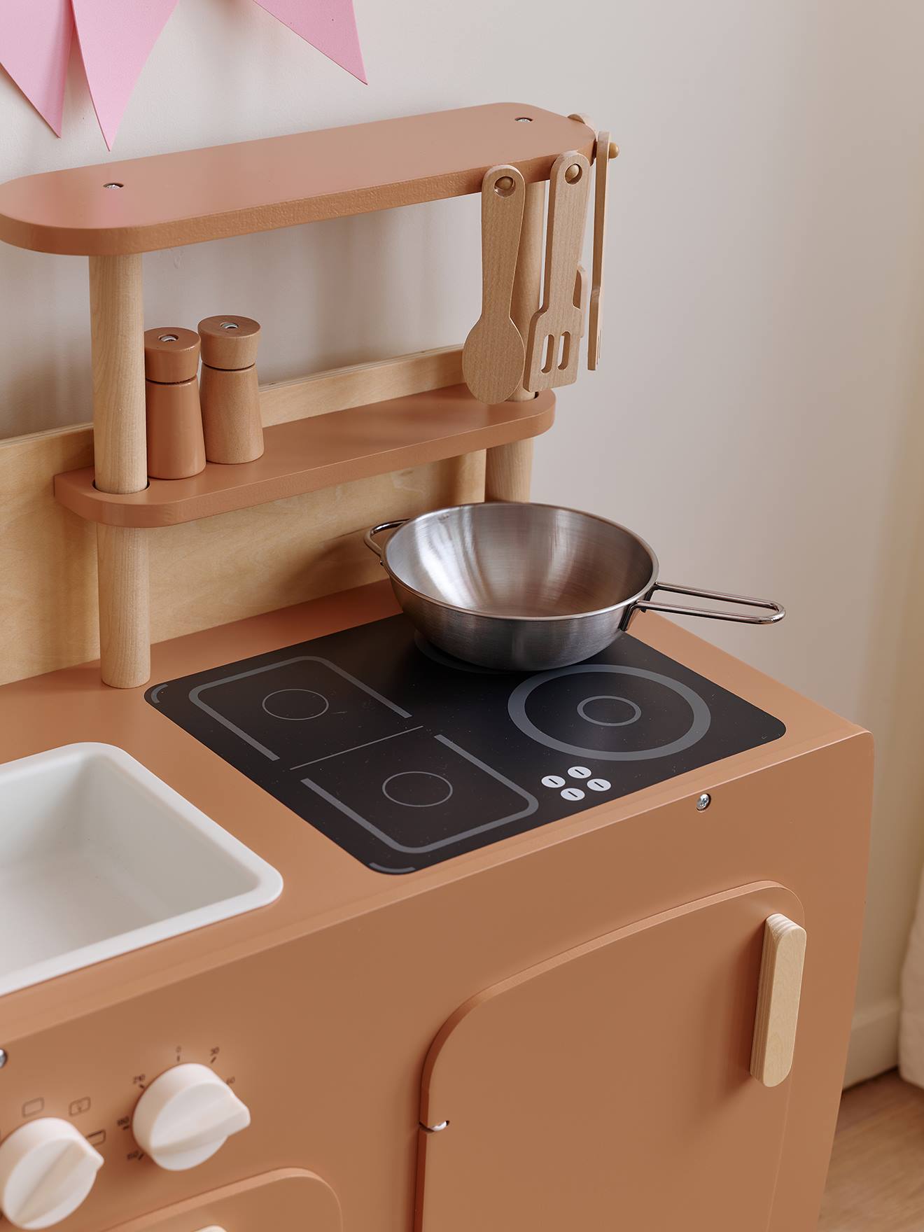 Cuisine en bois FSC® design caramel (Vertbaudet) - Image 2