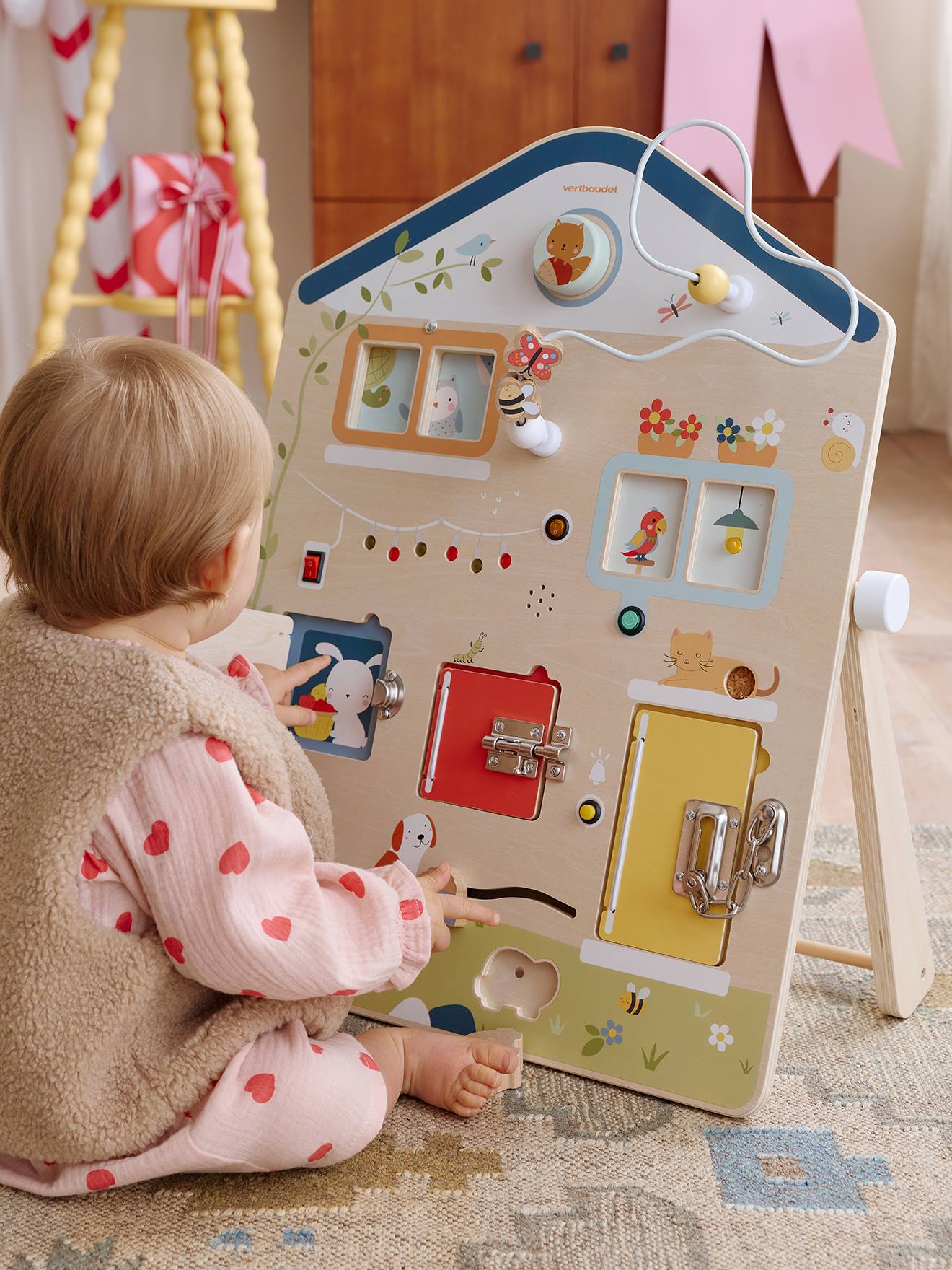 Planche d'activités sons et lumières en bois FSC® bois