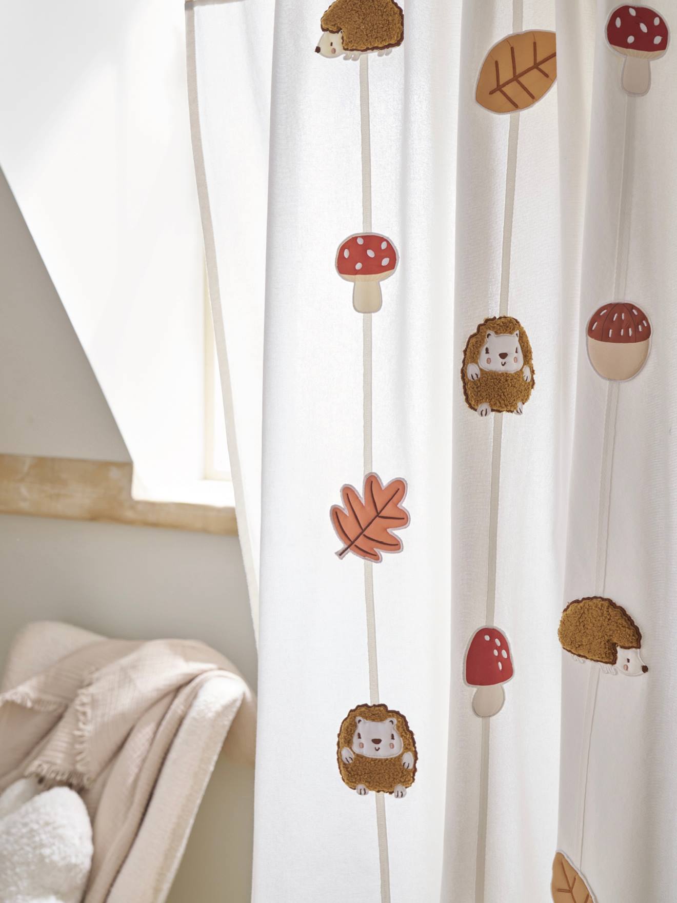 Rideau guirlande tube tamisant Hérisson beige (Vertbaudet) - Image 1