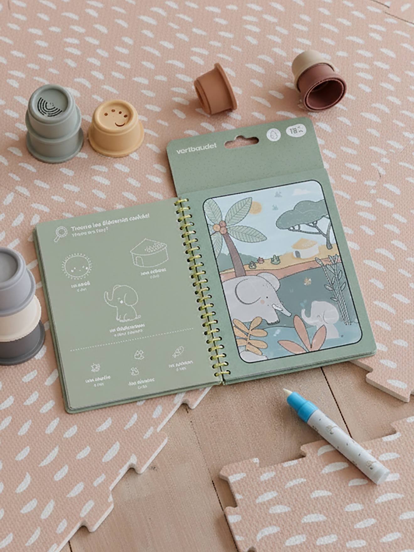 Livre de coloriage magique à l'eau multicolore