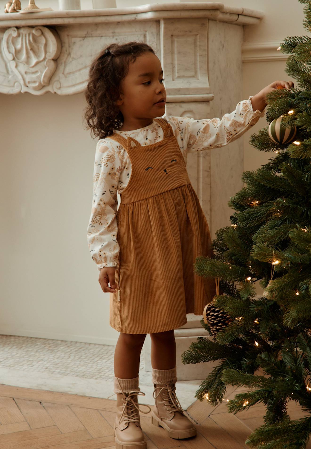 Ensemble Enfant Robe En Velours Côtelé Et T-shirt Swan Ocre