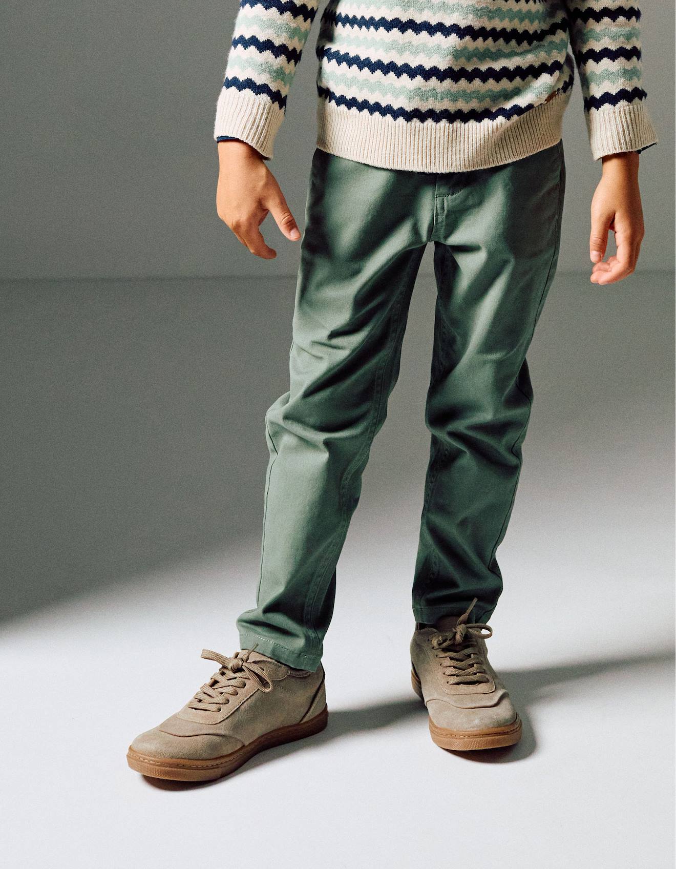 Pantalon Chino En Sergé Avec Ceinture Vert Foncé
