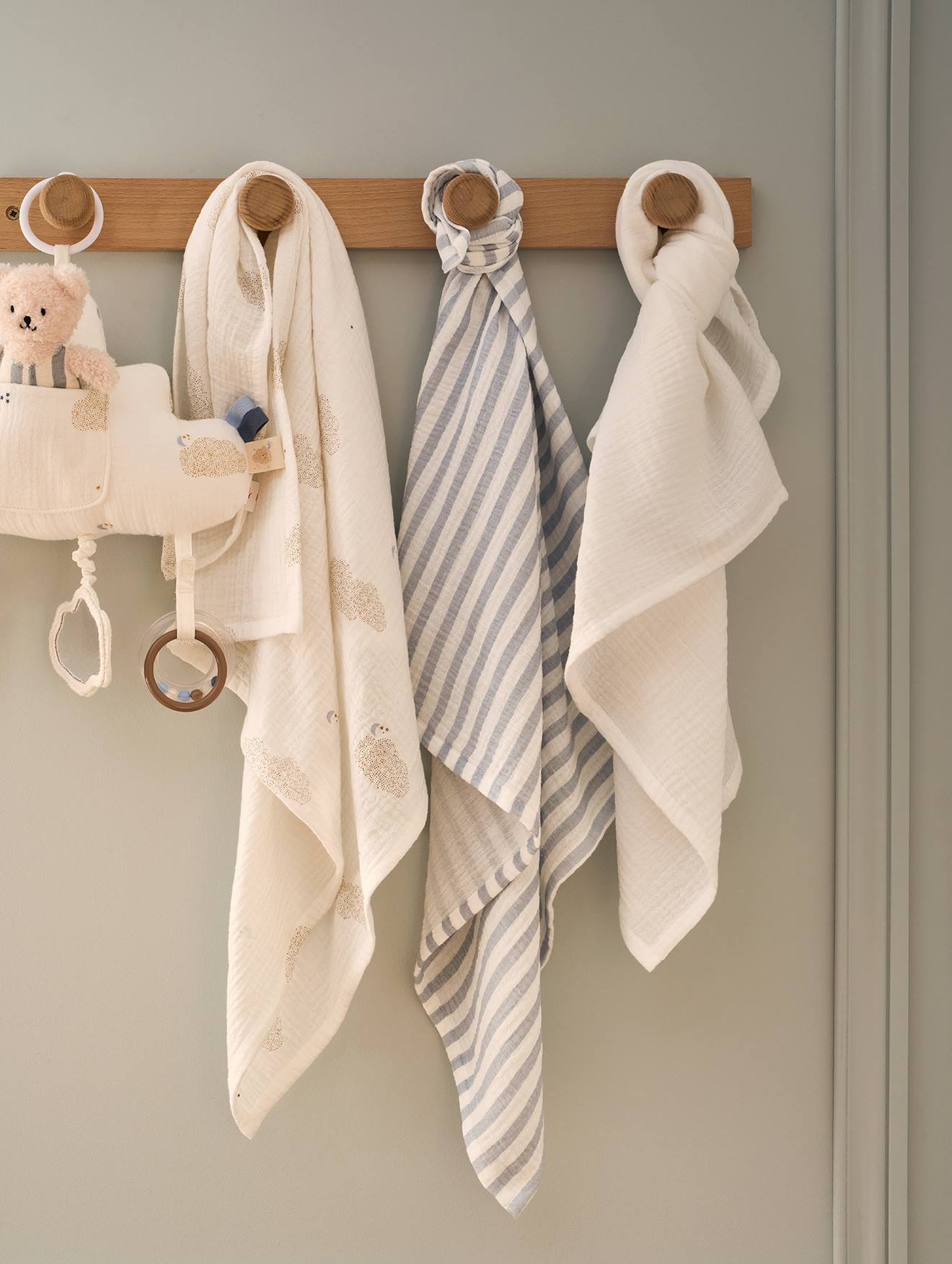 Lot 3 langes gaze de coton DANS LES NUAGES - blanc imprimé