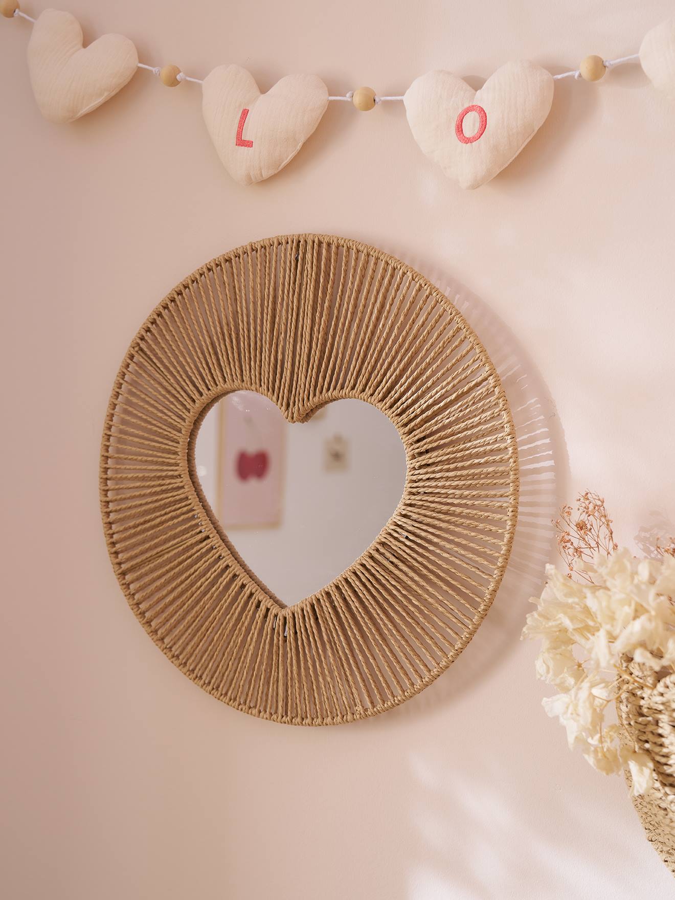 Miroir coeur en corde de papier beige