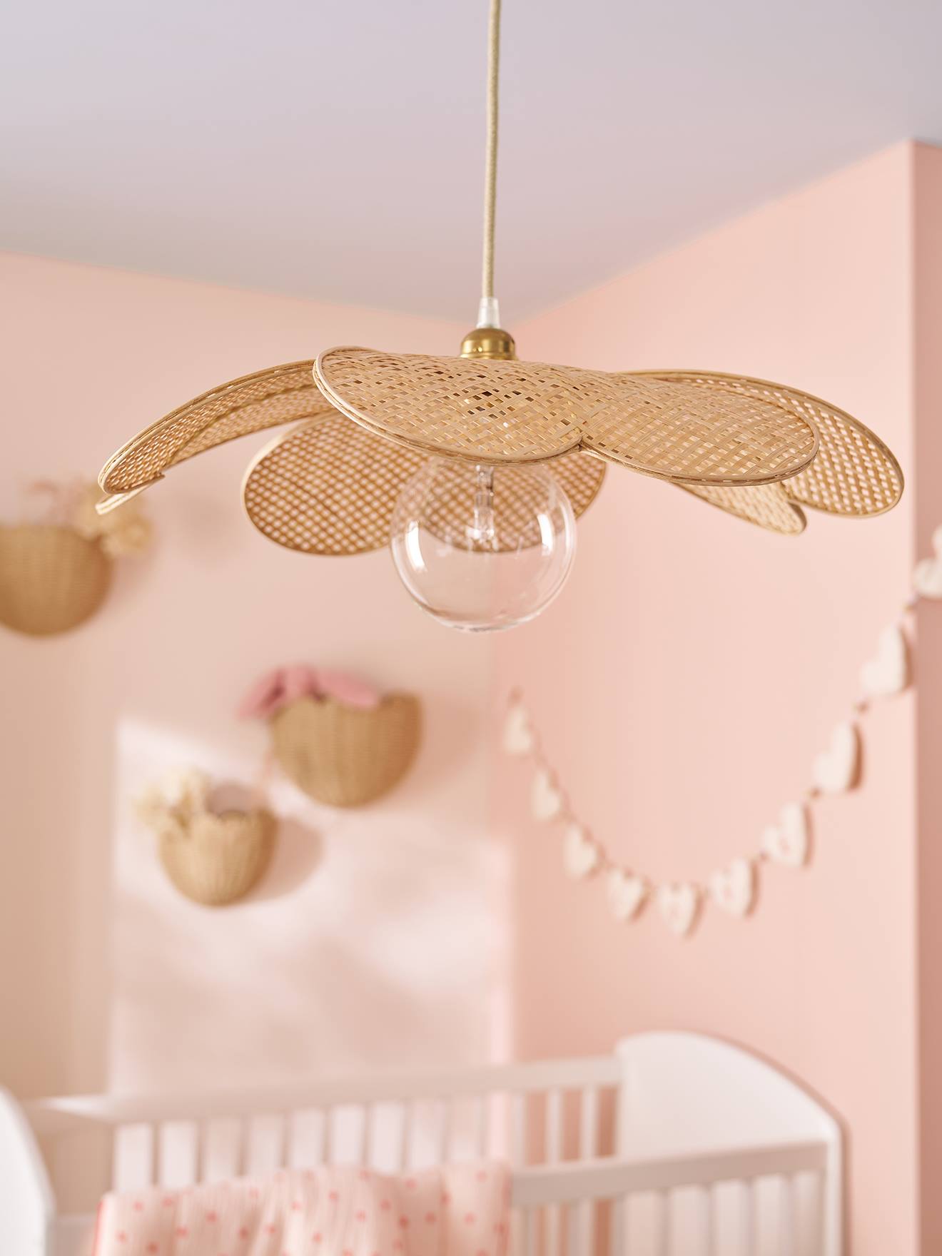 Abat-jour pour suspension fleur en bambou tressé beige (Vertbaudet) - Couverture