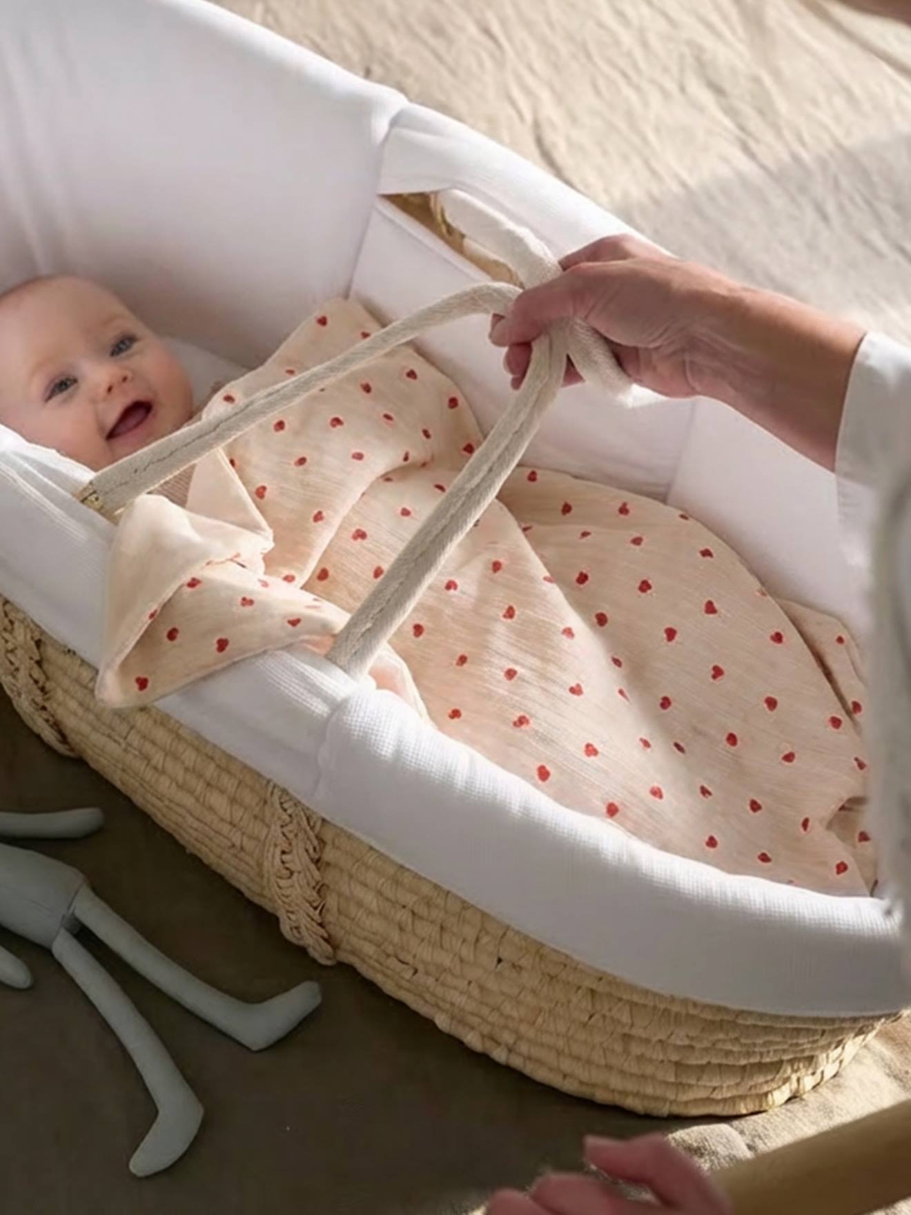 Couffin en fibres naturelles naturel