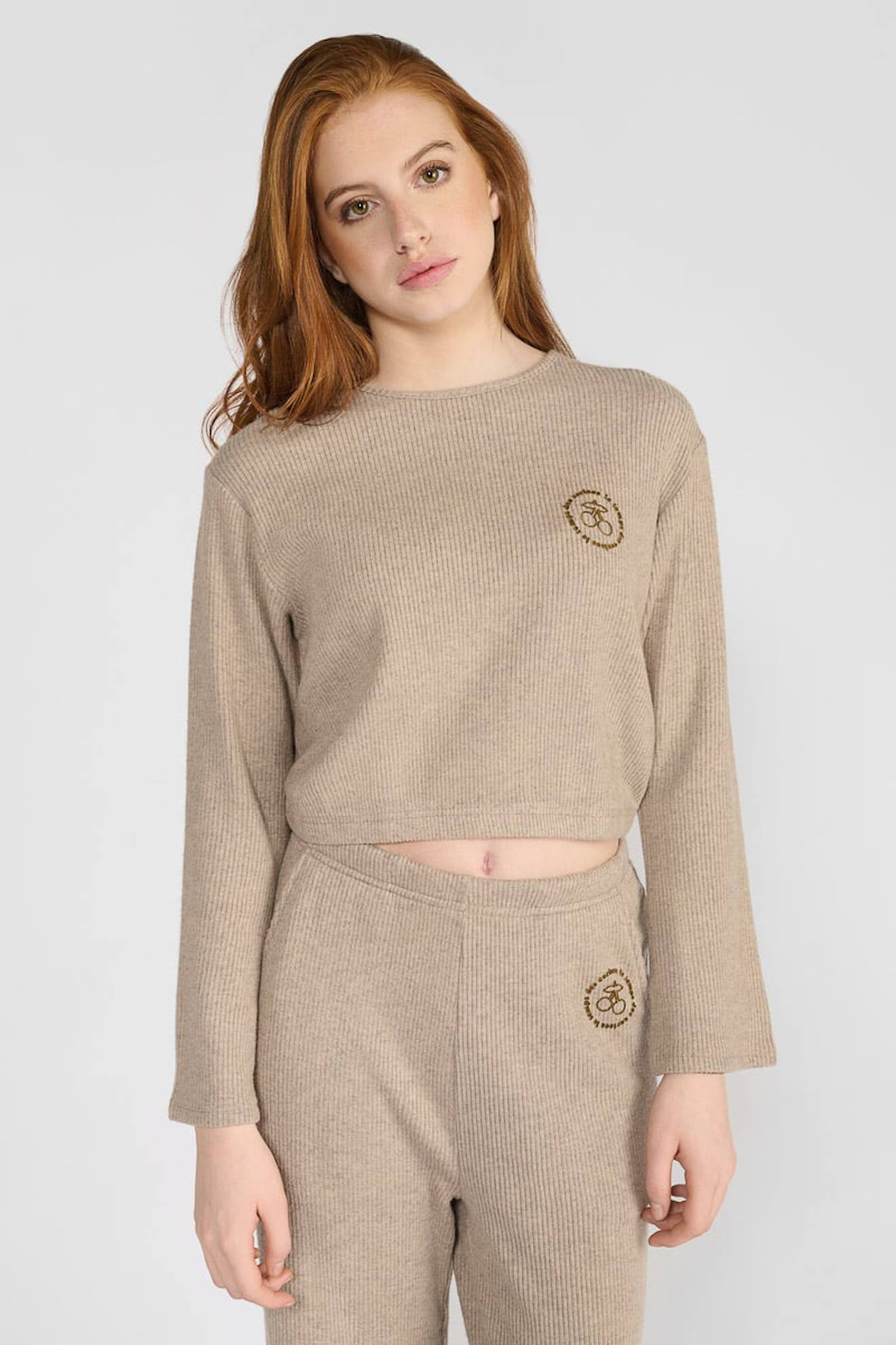Sweat-shirt Auregi Taupe 25 €