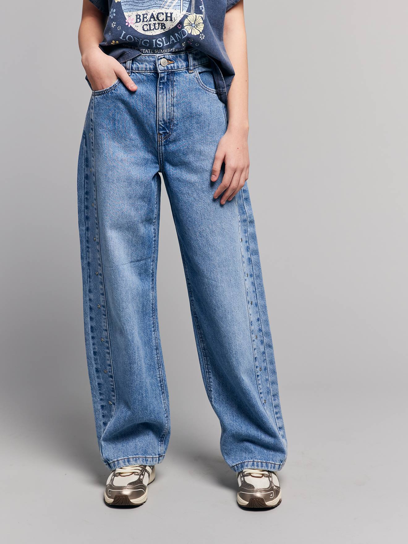 Jean large rivets étoiles bleu clair