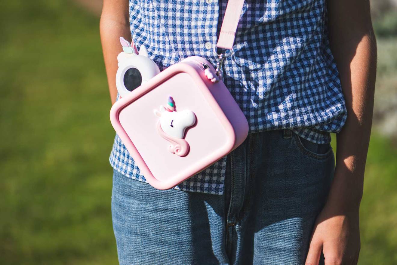 Sac Pour Appareil Photo En Silicone Licorne Rose, Blanc, Bleu (The-Zoo-Family) - Image 1