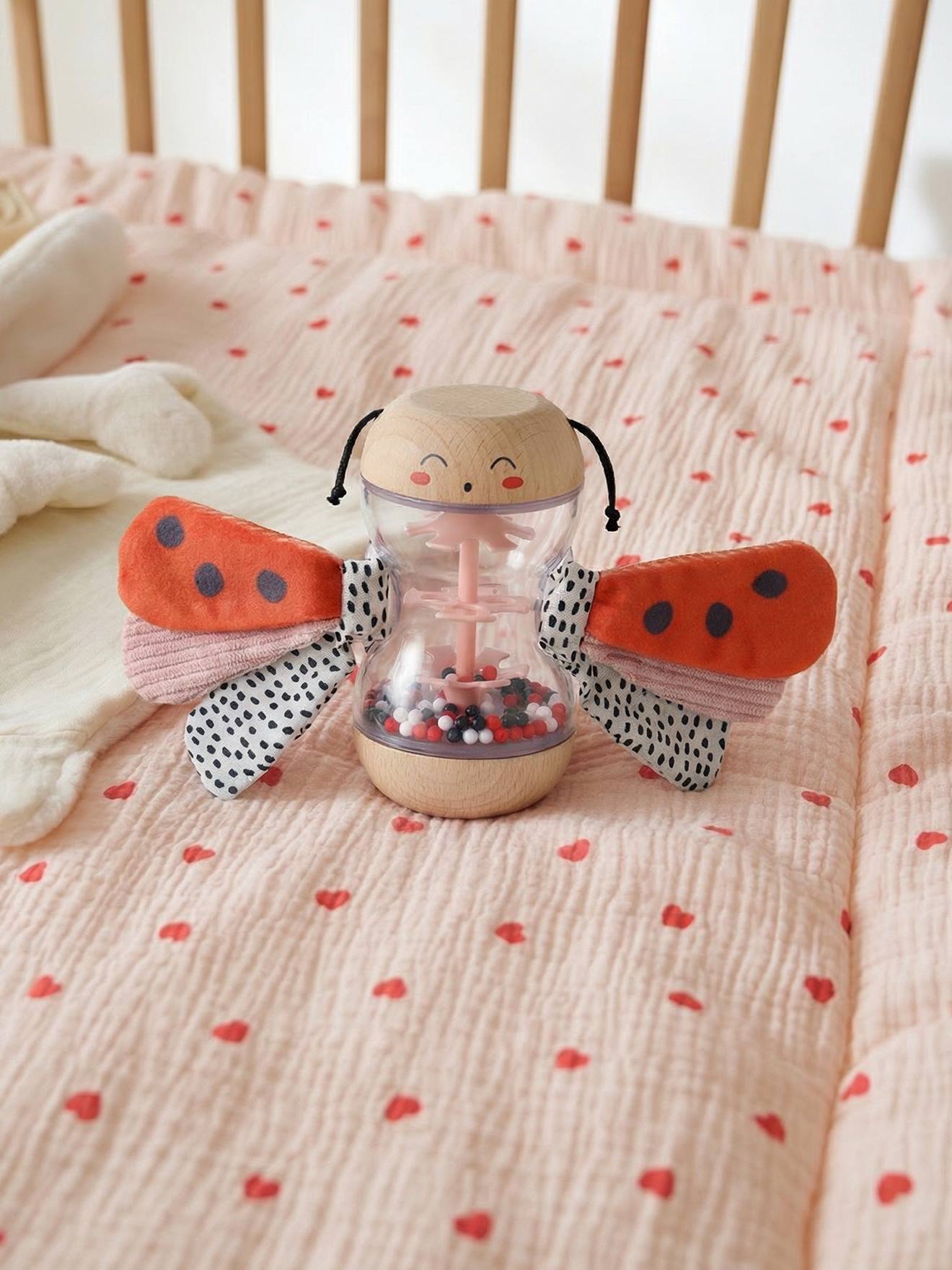 Hochet coccinelle bois FSC® rouge (Vertbaudet) - Image 1