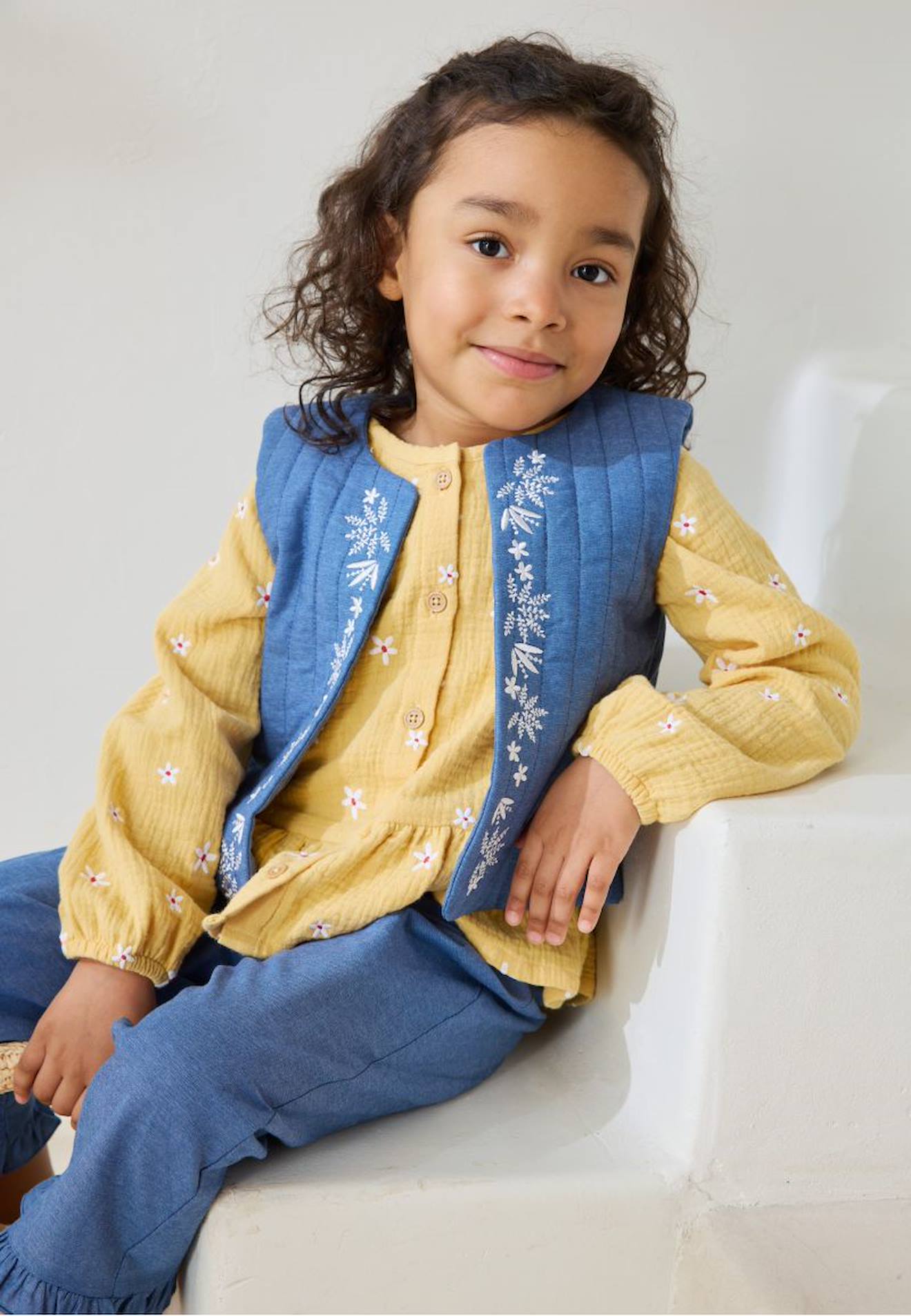 Veste Sans Manches Enfant En Chambray Camila Bleu Veste Sans Manches Enfant En Chambray Camila Bleu